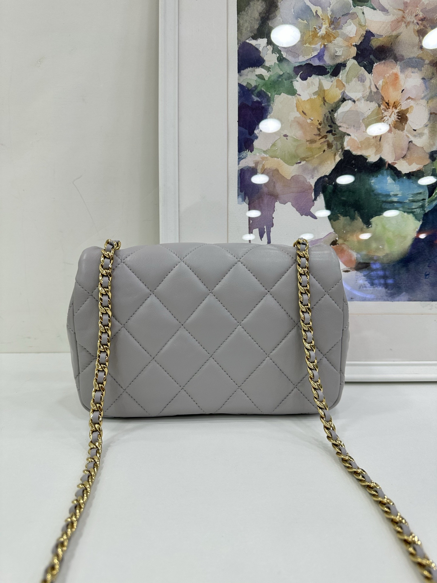Pre-owned Chanel 22B CF / Product Code: 26042004