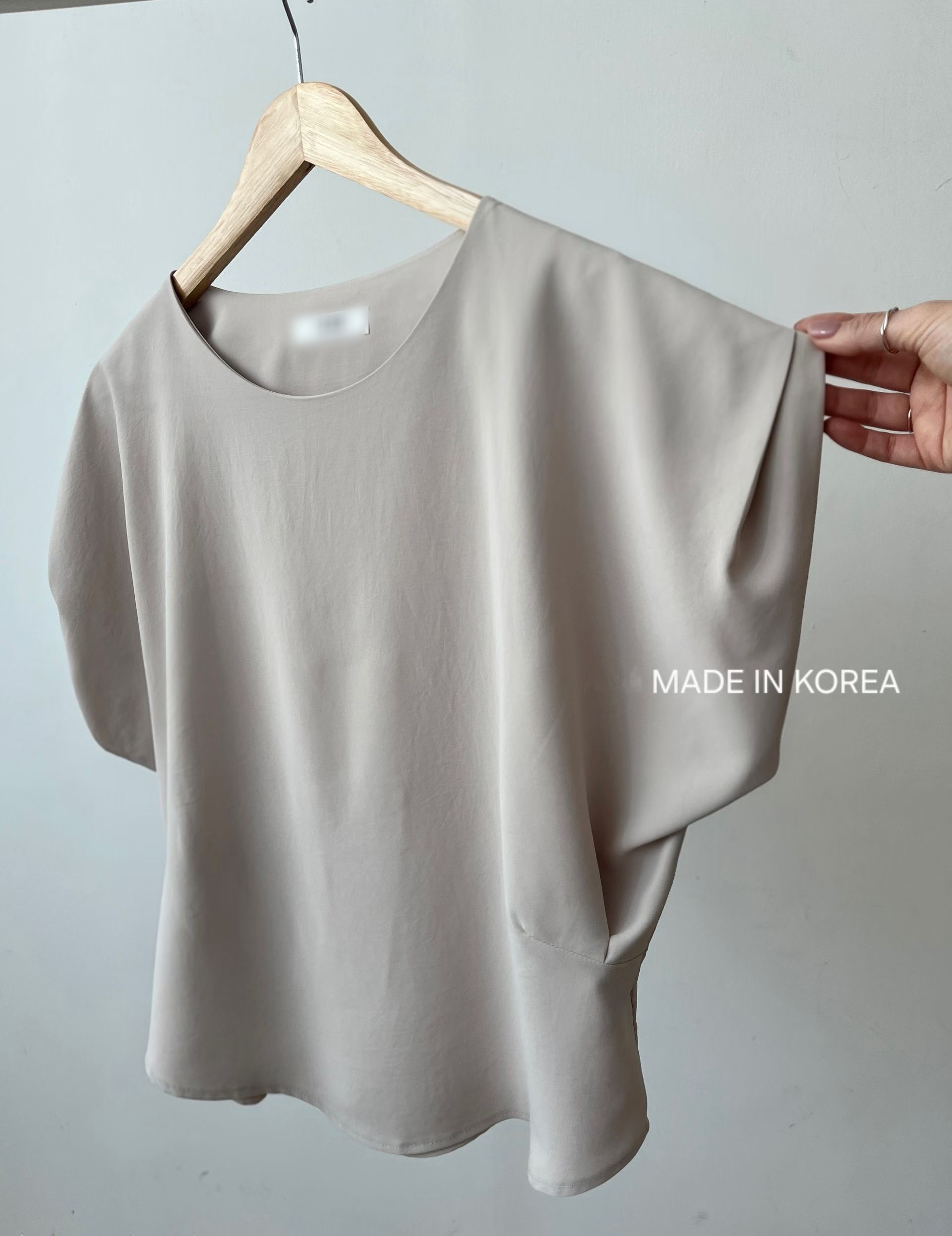 G6185 韓國🇰🇷靚色摺袖top