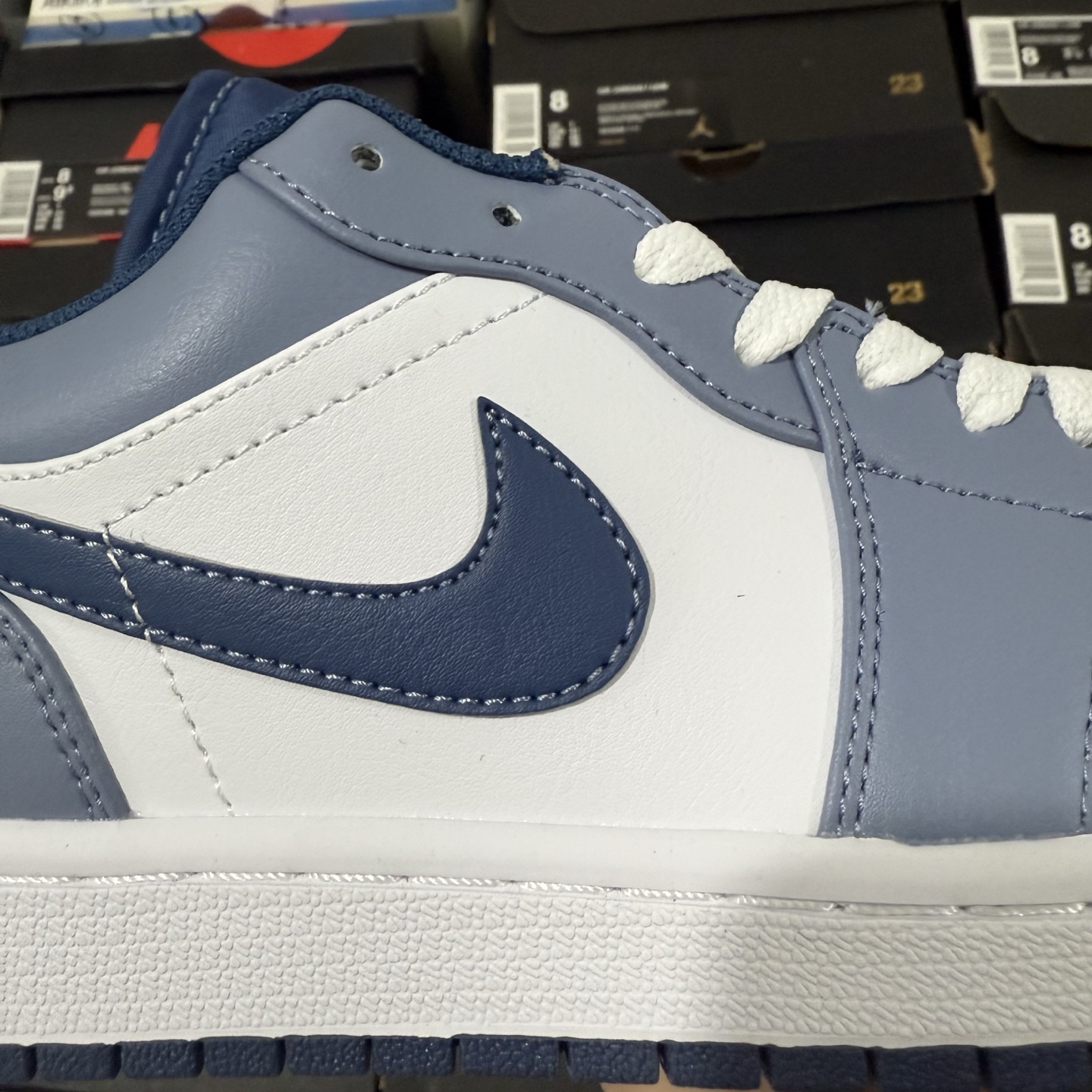 Nike Air Jordan 1 Low “Ashen Slate”553558-414