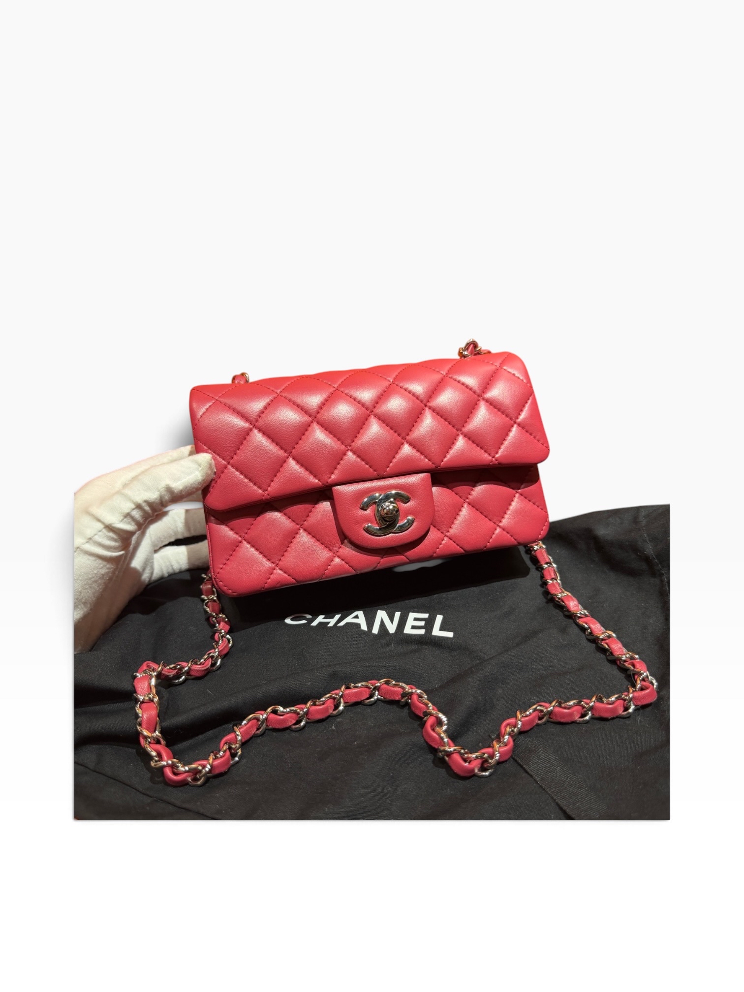 Pre owned chanel 20 cm A10302