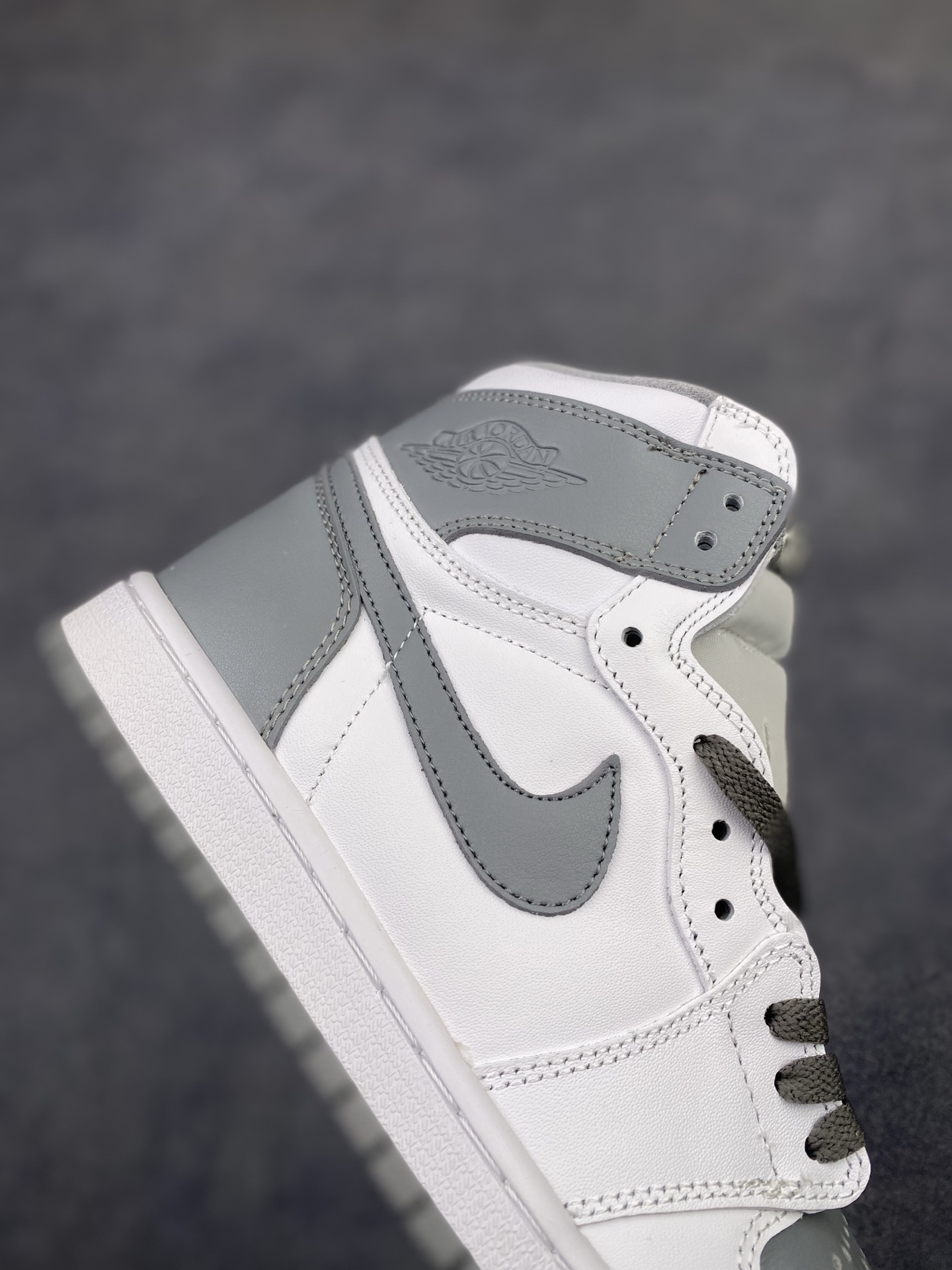 Nike Air Jordan 1 Retro High OG