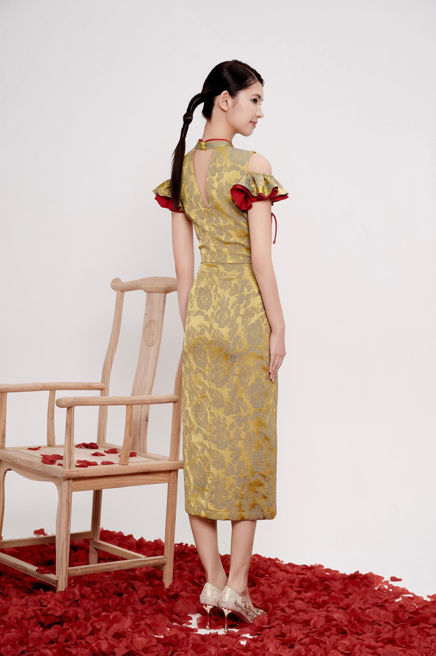 独家荷叶袖子旗袍  2131