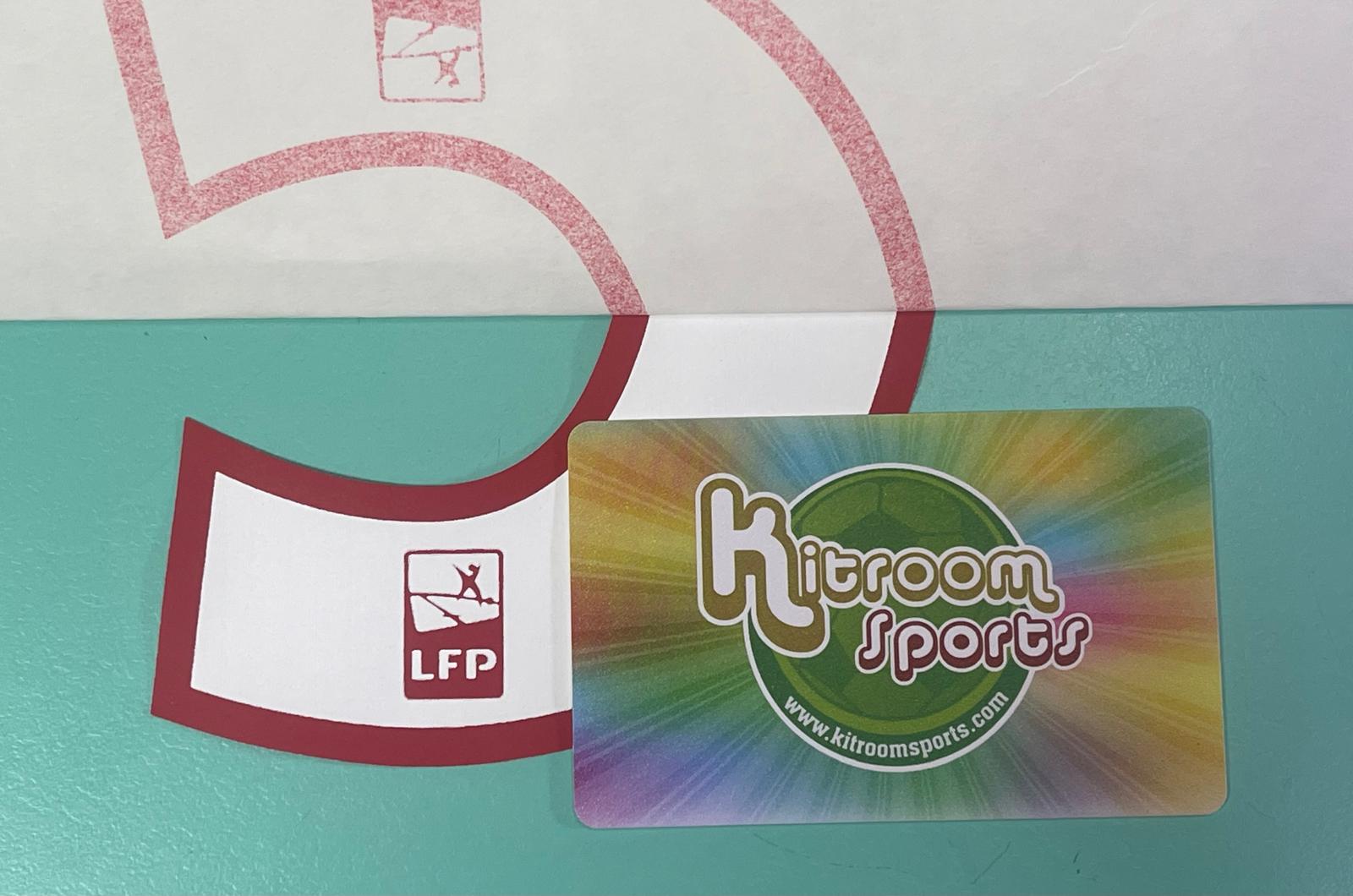 2012-13 Olympique Lyonnais Away Nameset #9 LISANDRO