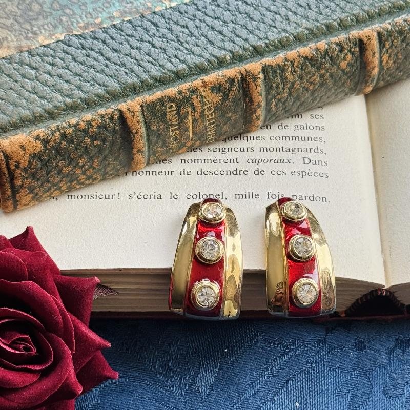 1980s Pop Culture Chic Red Enamel Rhinestone Statement Clip Earrings(MT1847-3)