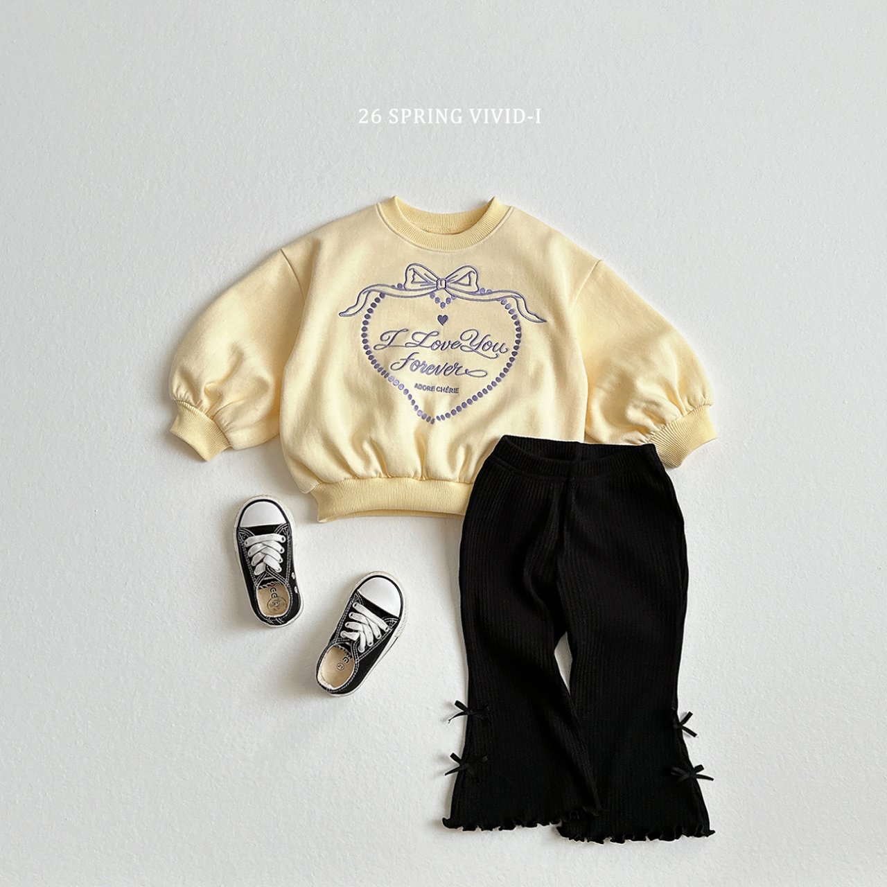🌸預訂 韓國直送🌸🇰🇷VIVIDI三色永遠愛你心形刺繡泡泡袖喇叭褲上下套裝
