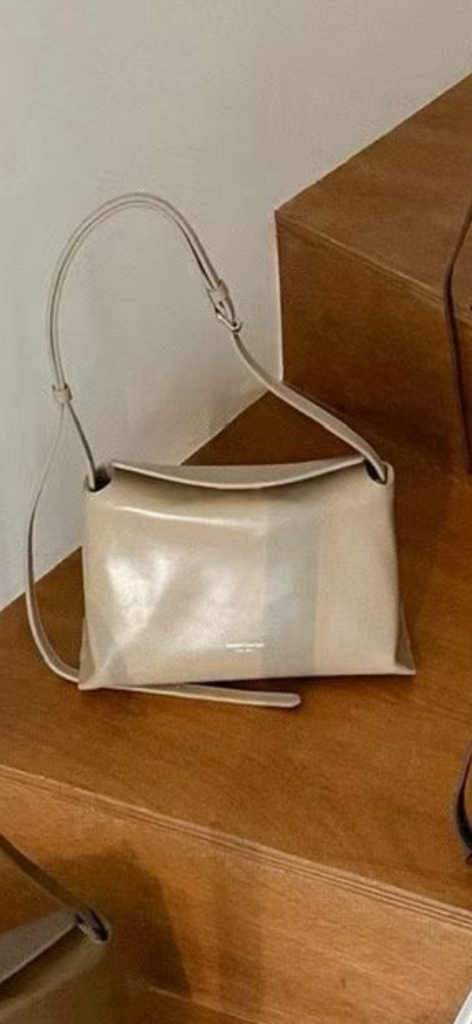 《 預購 》🇰🇷Bucks&Leather 磁石扣枕頭包