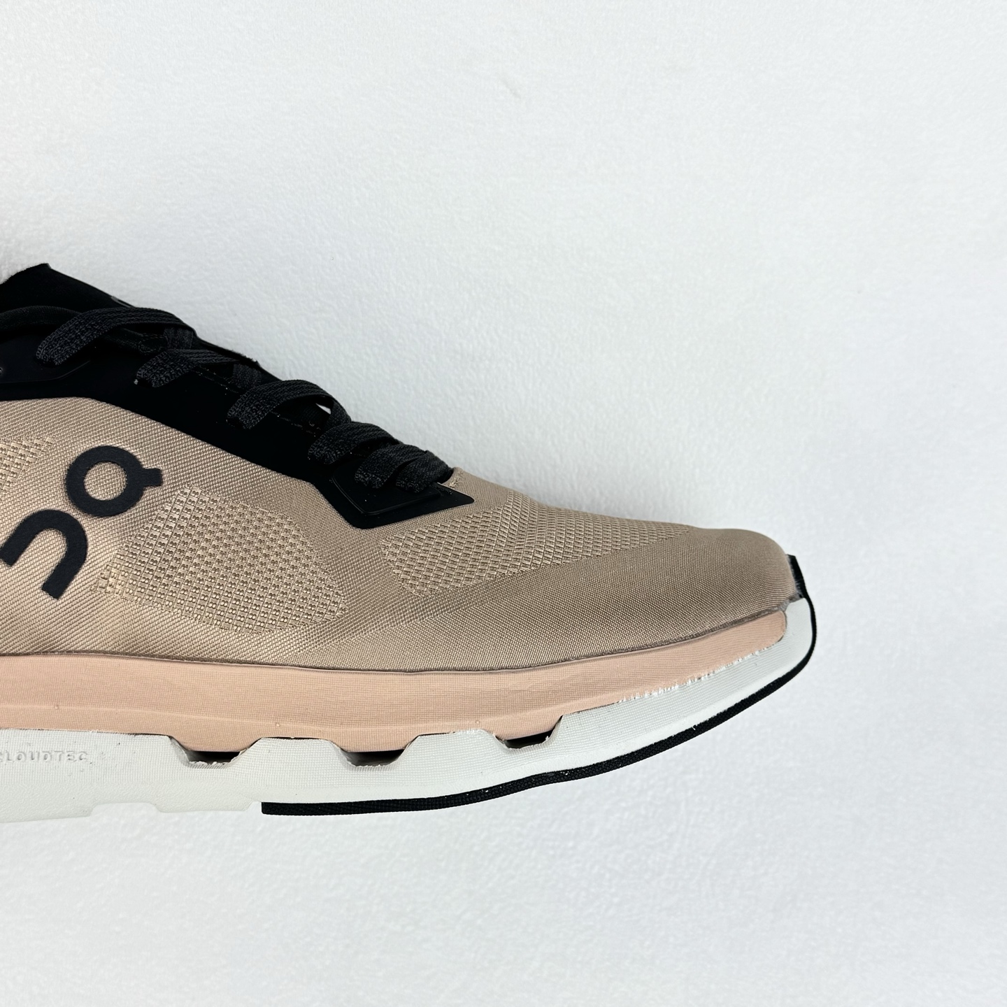 On Running Cloudzone