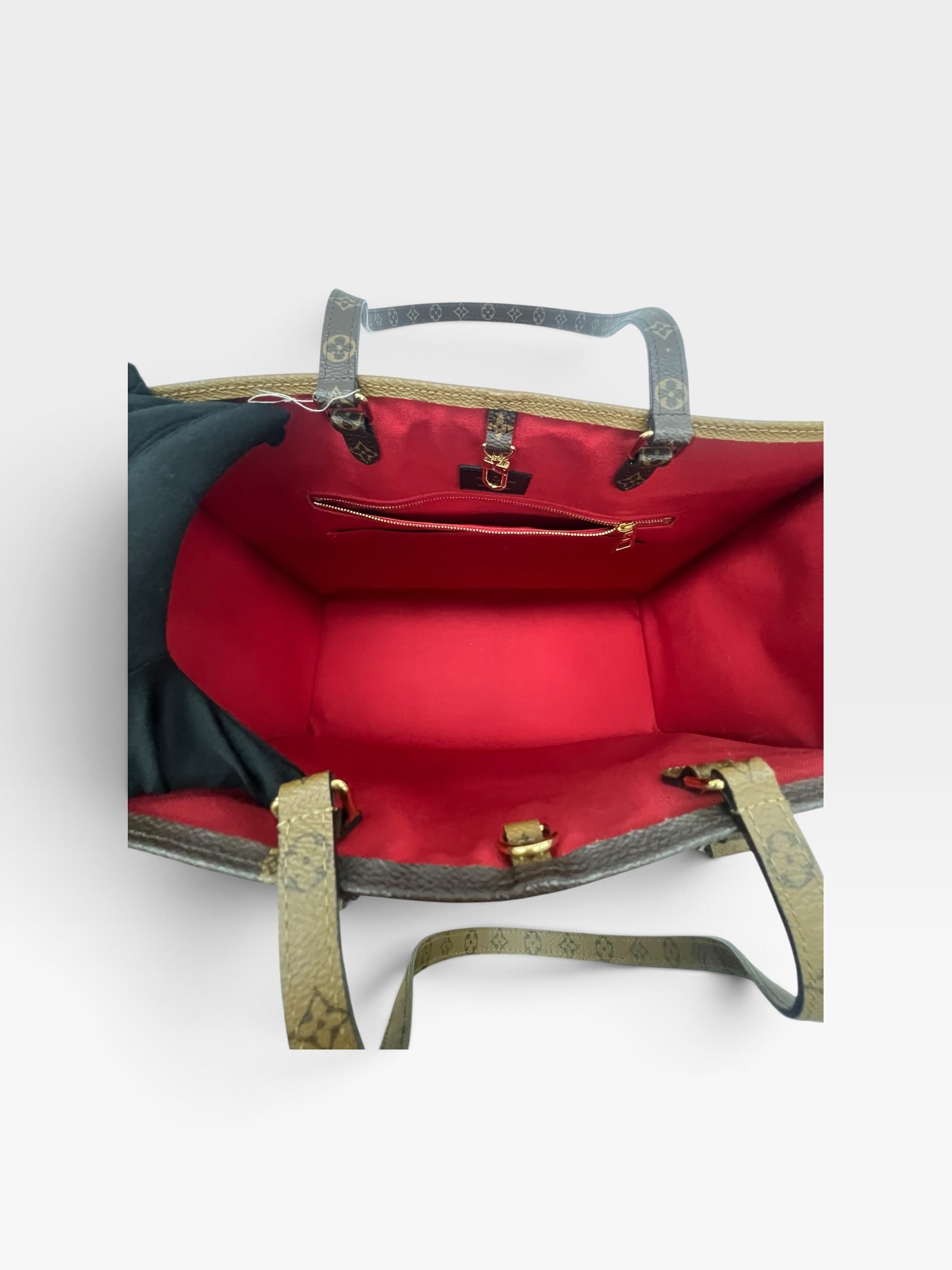 Pre-Owned Louis Vuitton OnTheGo Giant Monogram Reverse Tote Bag/Product Code: 102302