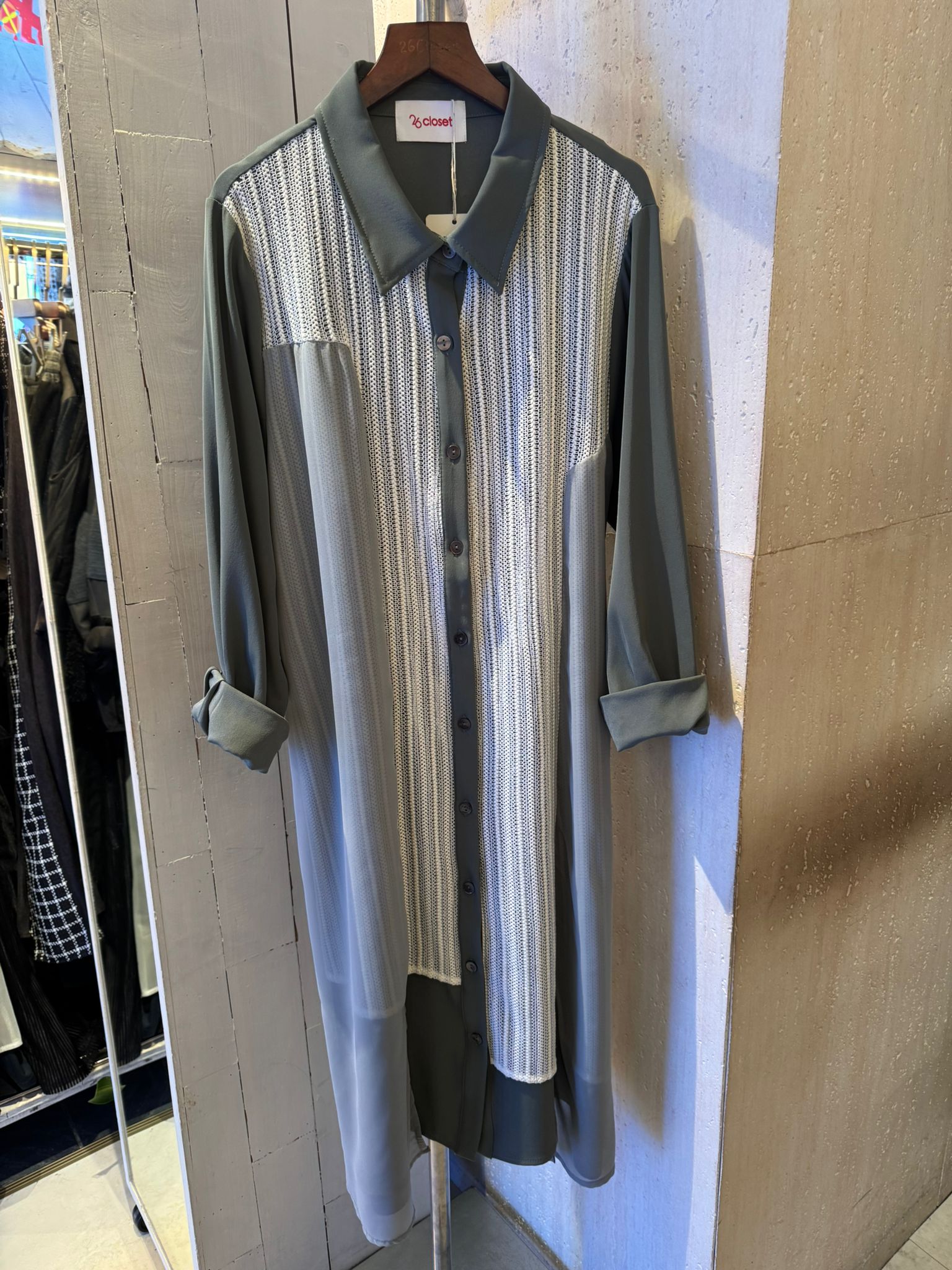 103762 自家款系列連身裙