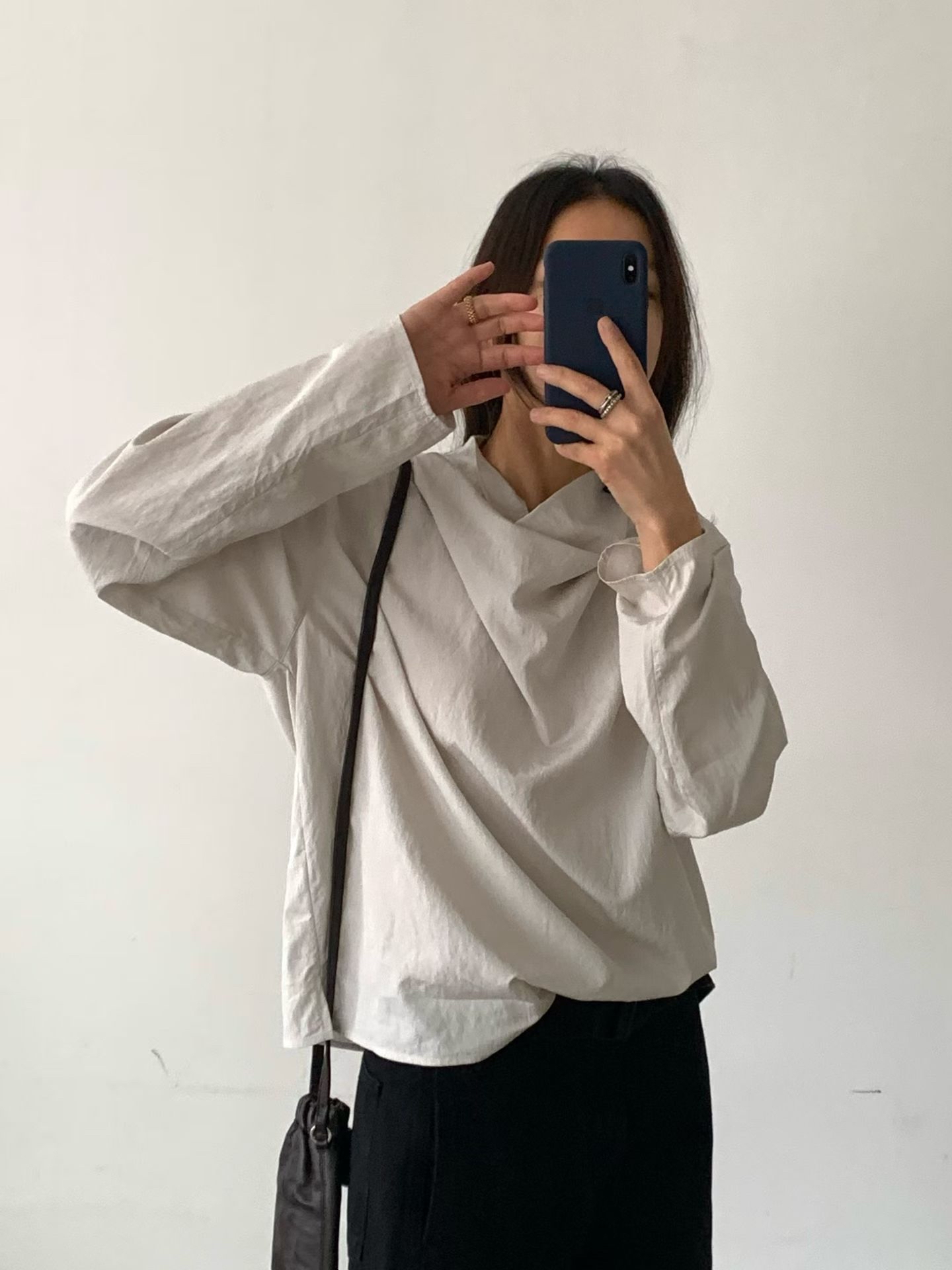 (預購價)Stand-up collar top #top113