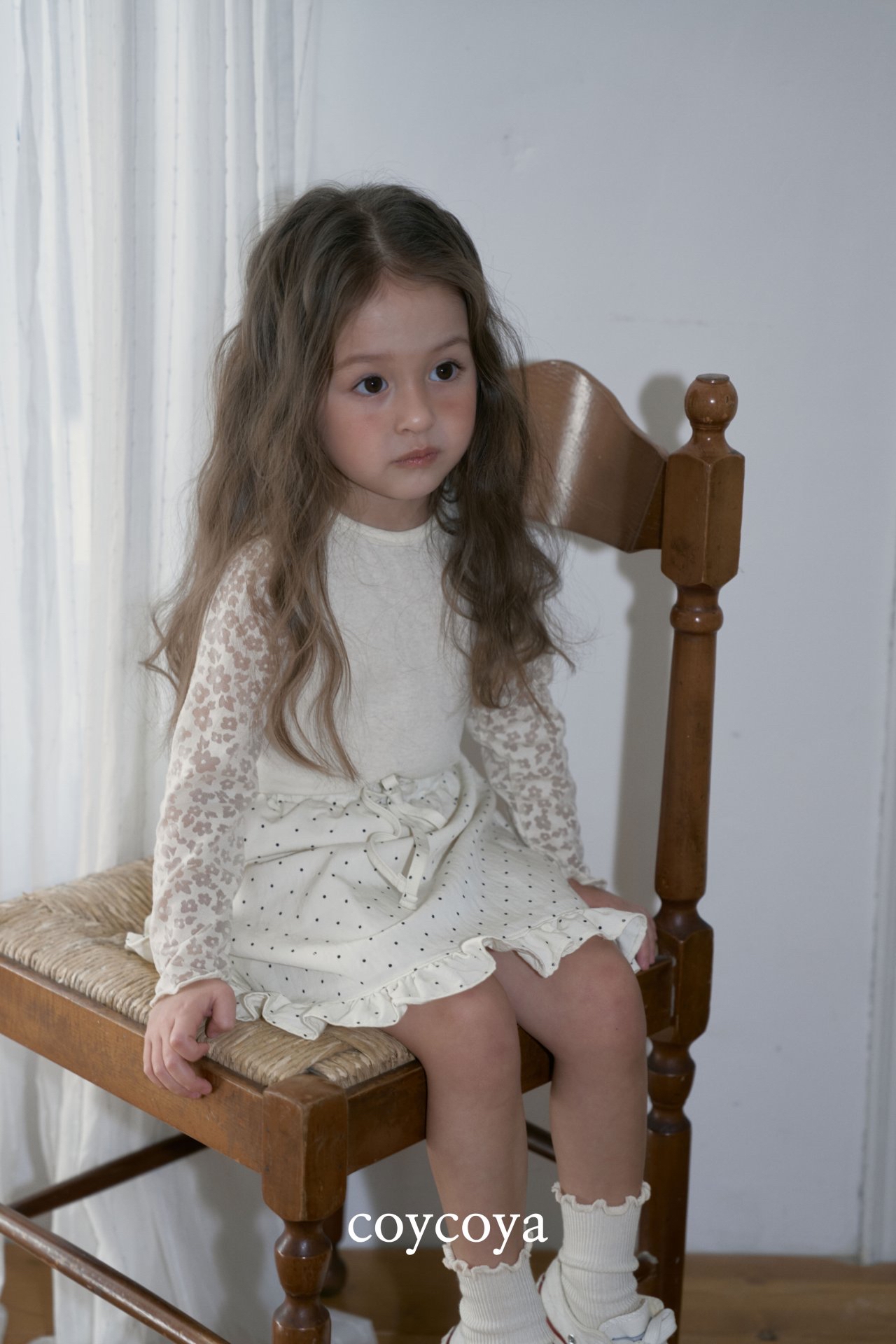 🌸預訂 韓國直送🌸🇰🇷COYCOYA兩色花卉薄紗袖長袖上衣