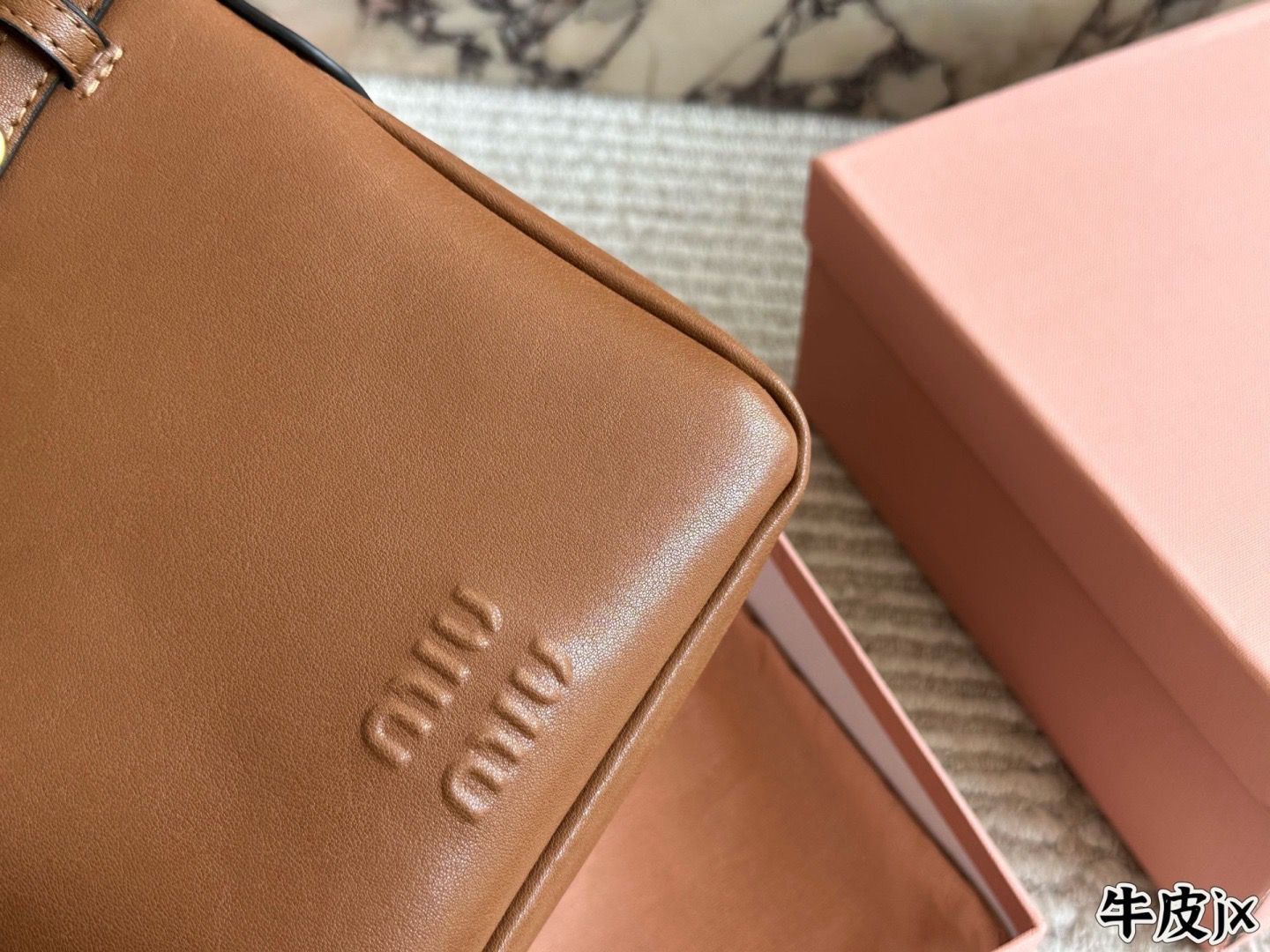$499件原單*全皮 Miumiu mini水桶