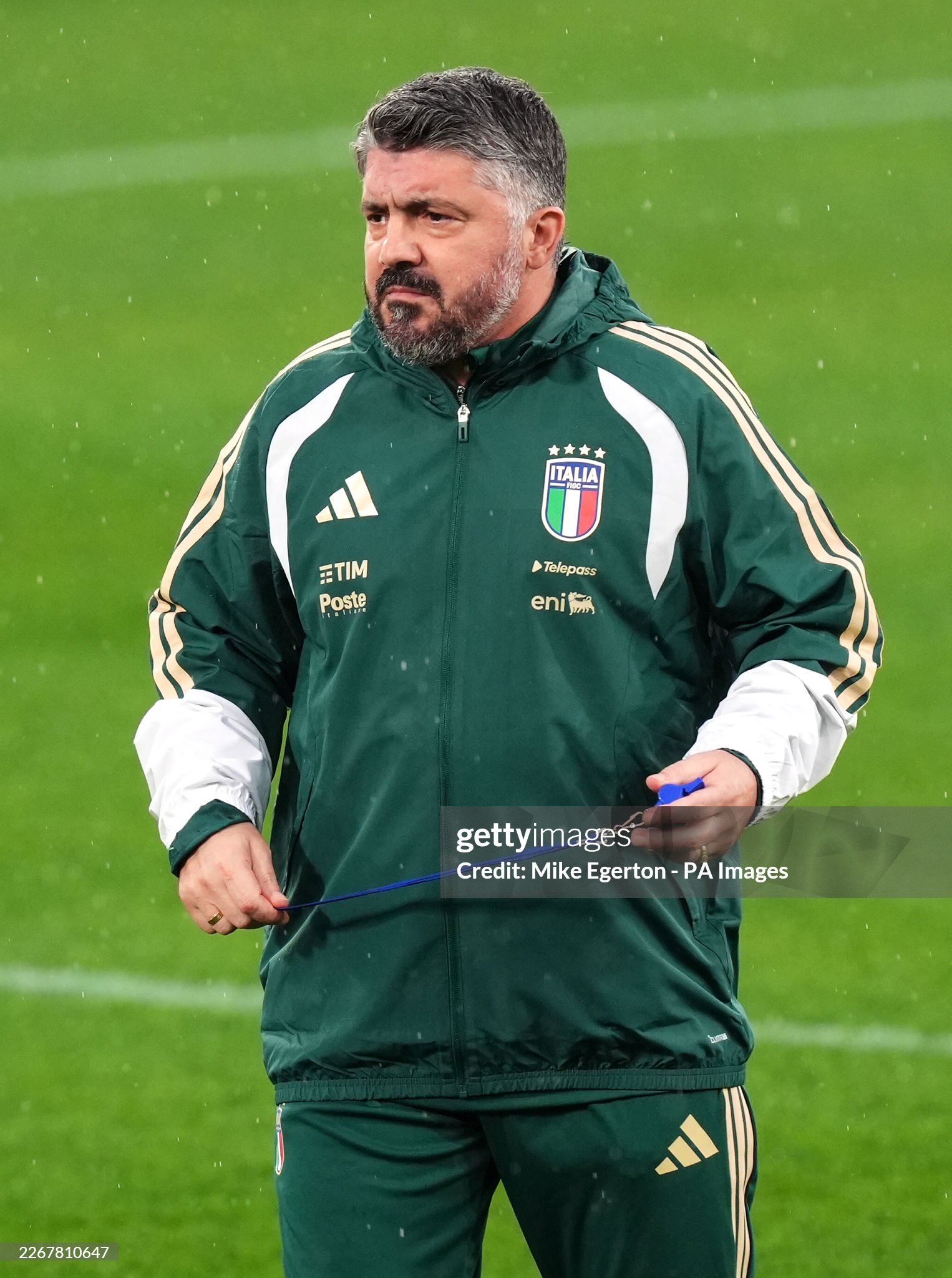 🇮🇹 藍軍全天候守護 Adidas Italy 意大利 2025-26 Tiro All-Weather 防風防水外套 JZ9361 (可加印球員版贊助)