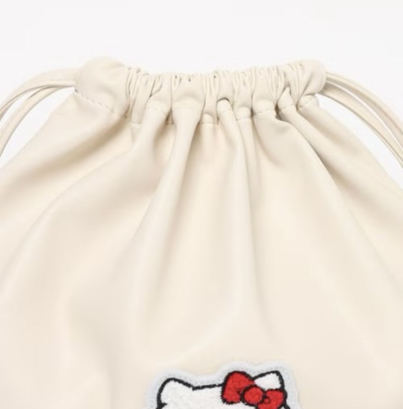 🎌日本直送🎌 Hello Kitty 限定款 束口袋可上肩側孭