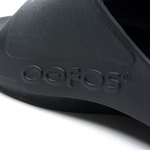 FCRB-OOFOS-FCRB-EMBLEM-Sport-Flex | TRENDSPOT TOKYO