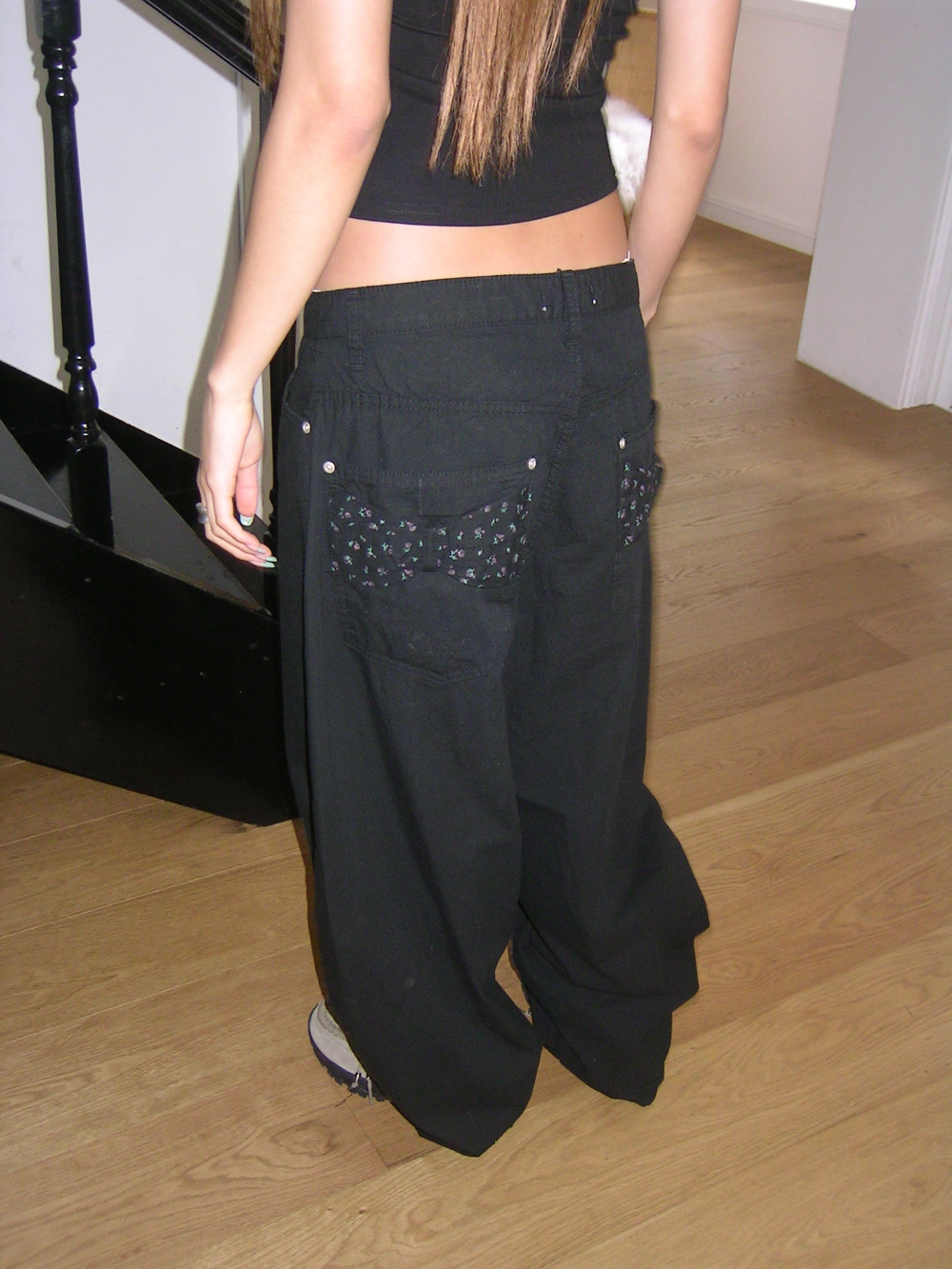 Floral Back-Ribbon Balloon Pants