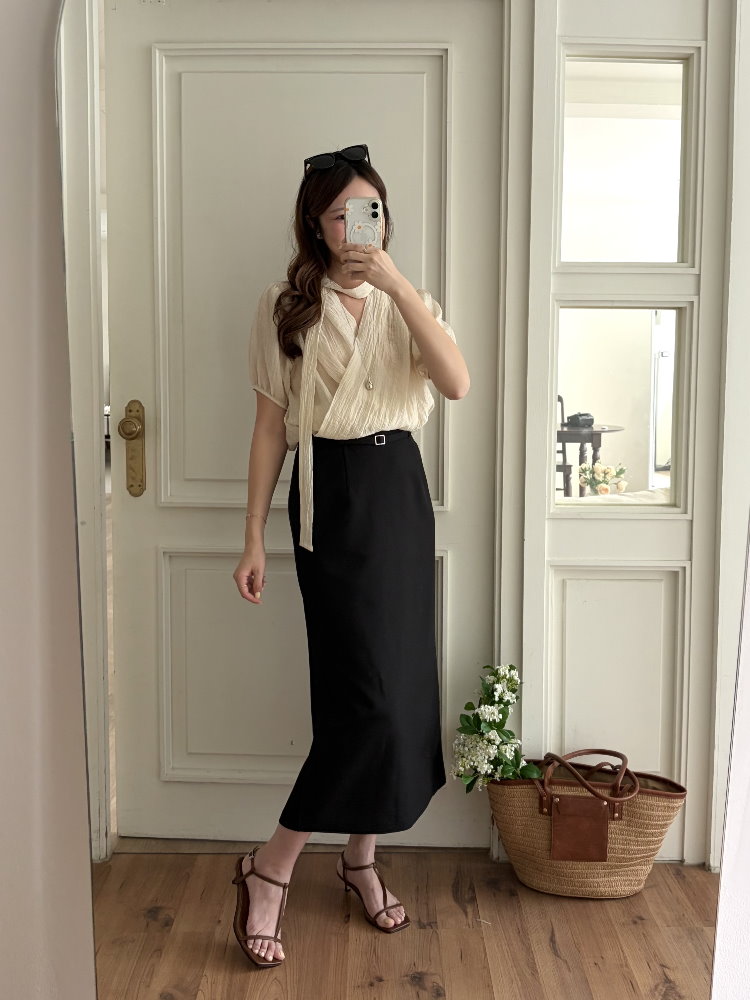 The Belted Straight Skirt (Black)