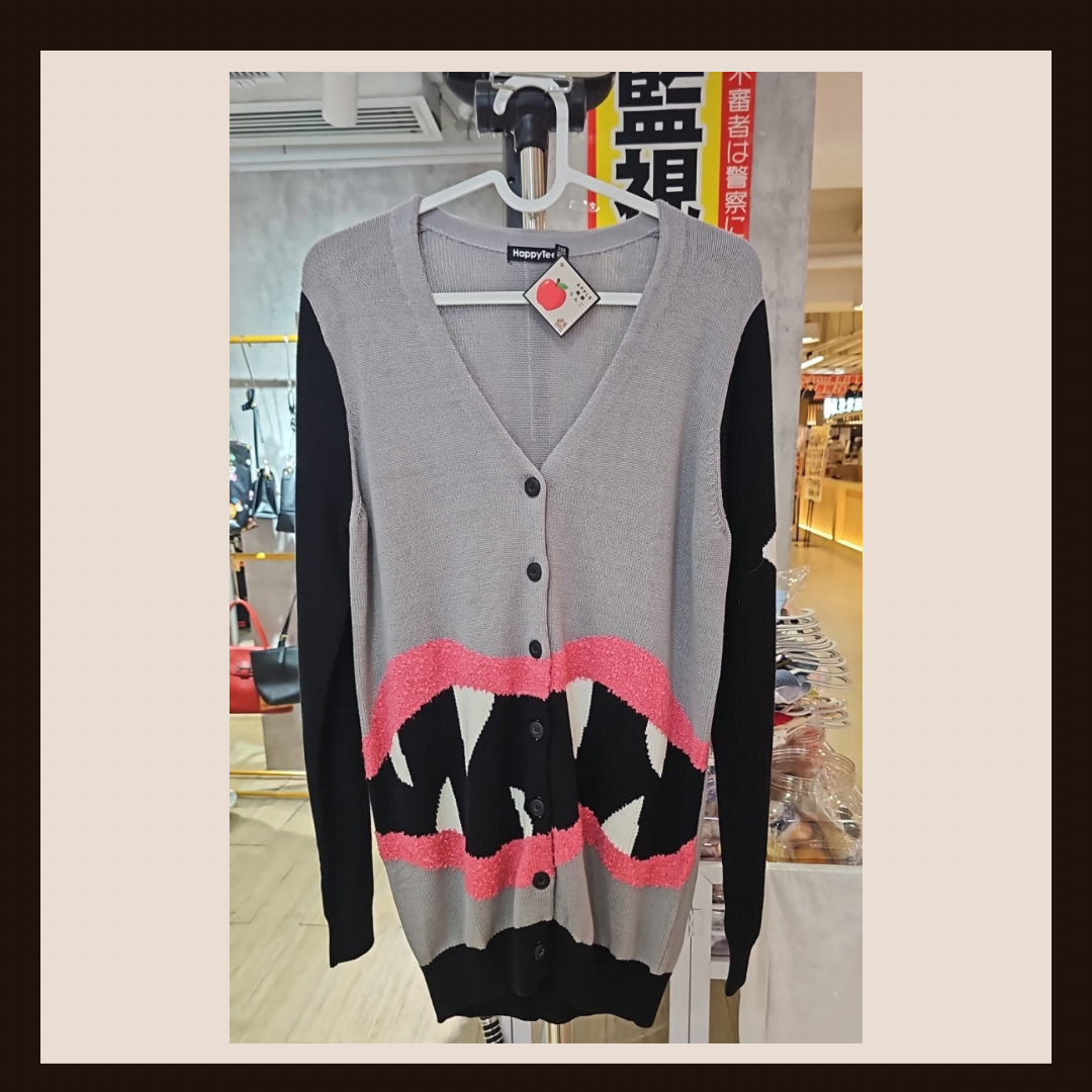 ⚡️ 視覺衝擊！Happyter 獠牙大口開襟衫