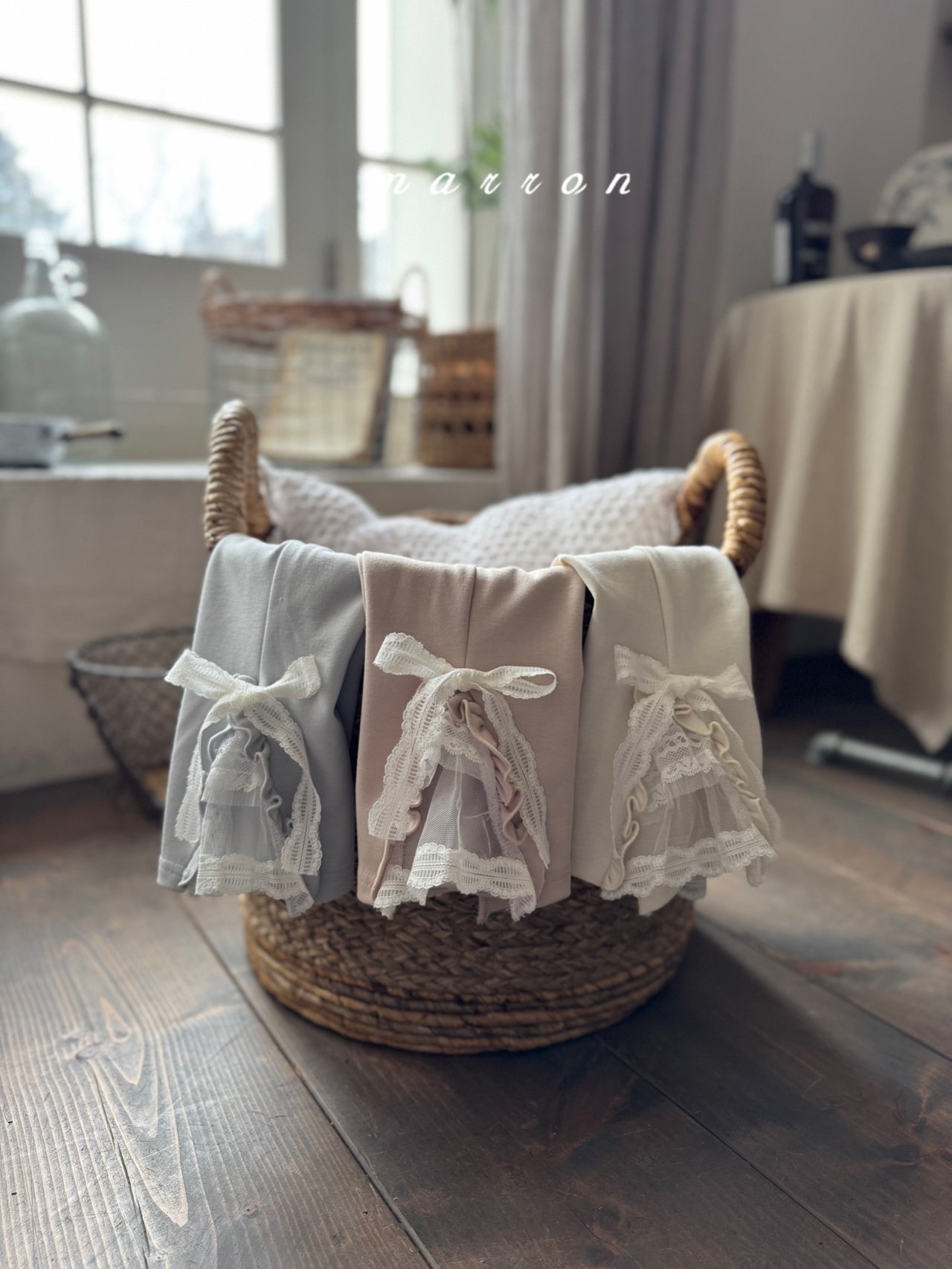 🇰🇷Marron pants