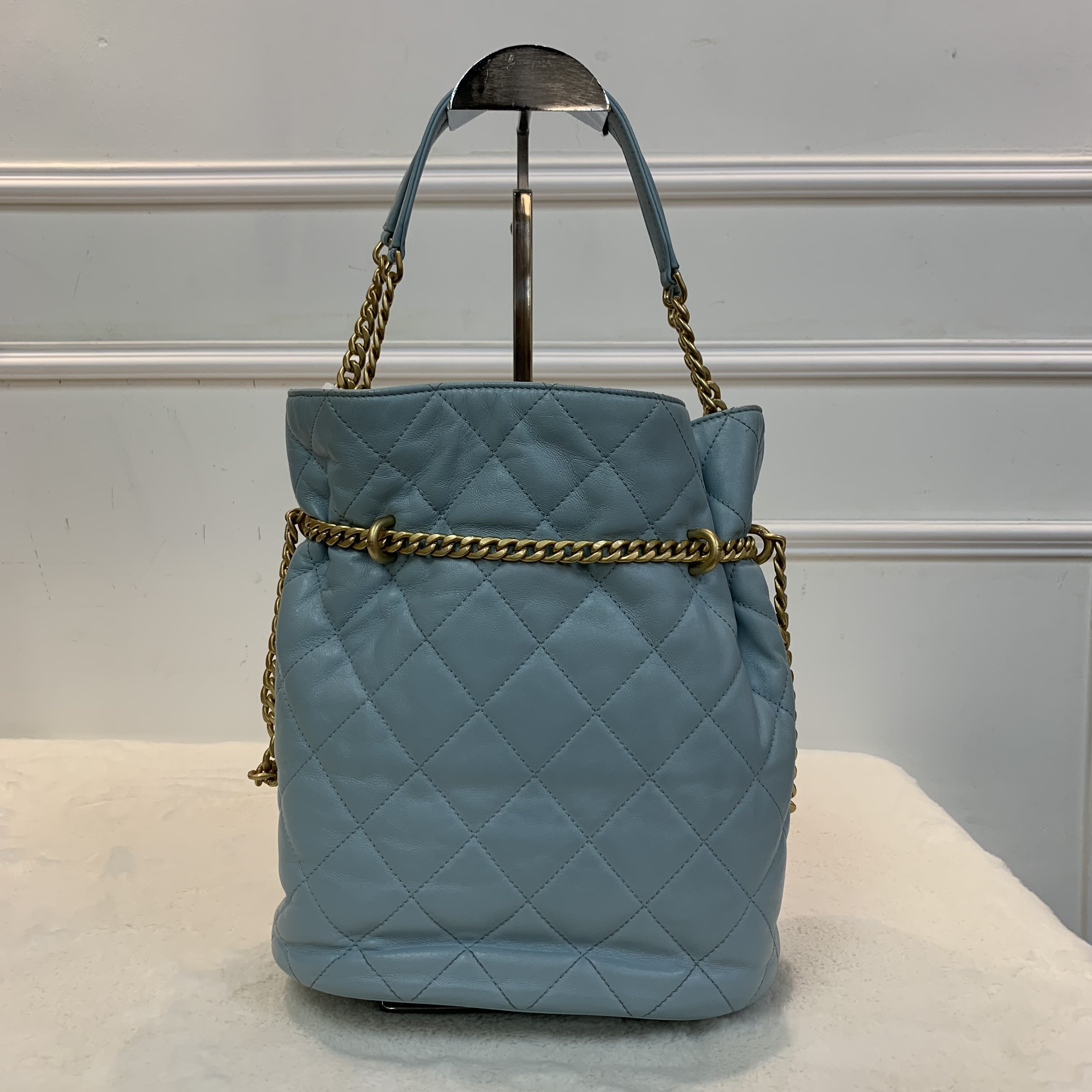 Chanel Quilted Lambskin Bucket Bag Babyblue🩵水桶包