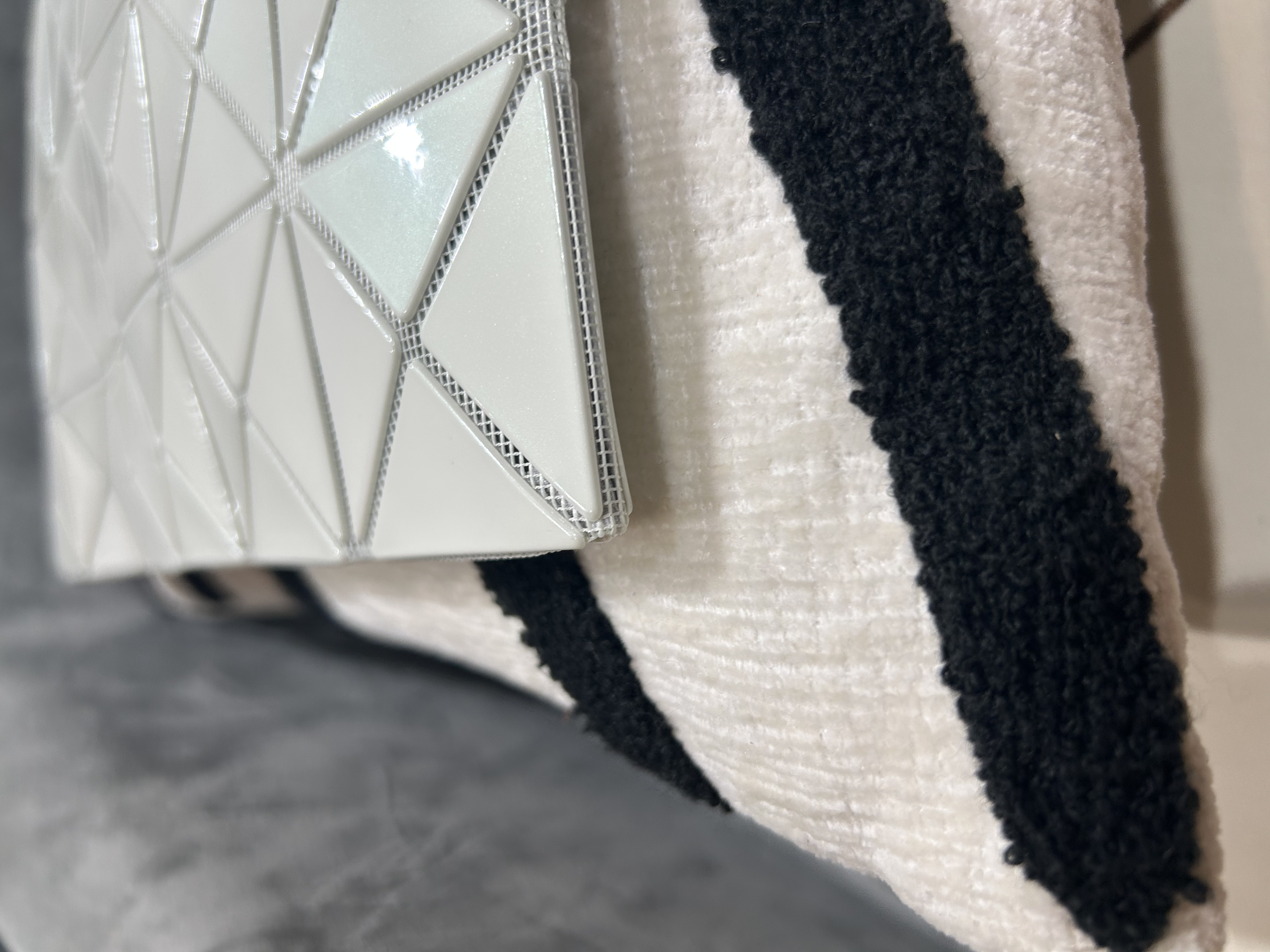 未使用品 Issey Miyake Bao Bao Tote Bag 100%Authentic, Unused 未使用品 ☑️ certificate ☑️Dust bag