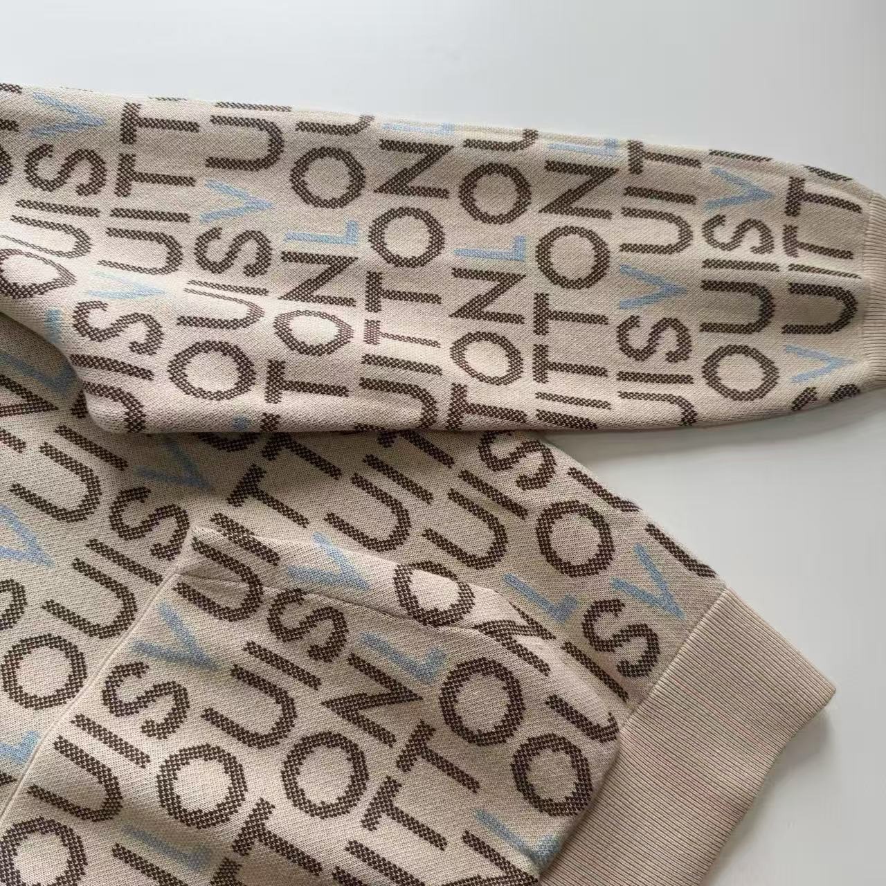 【頂級原單】LV Jacquard Signature Hoodie 提花標誌連帽衫