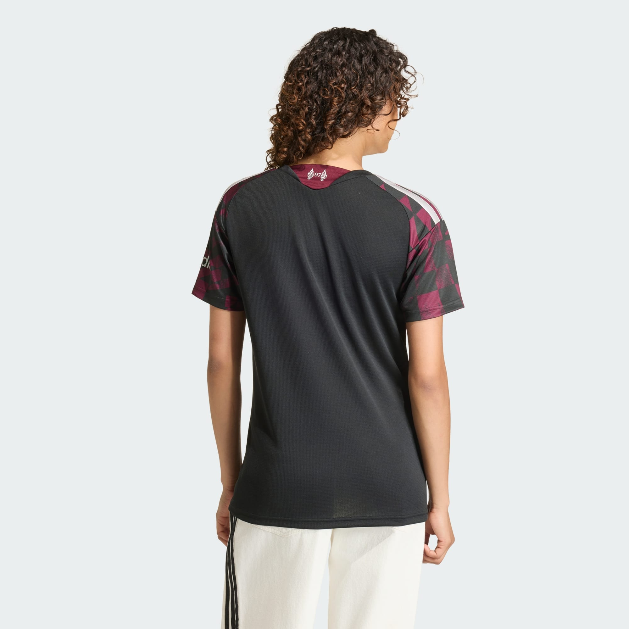 🚩Kop的旗海震撼 Adidas Liverpool 利物浦 2026-27 女裝三客球迷版球衣 (可加印字章) KB8287