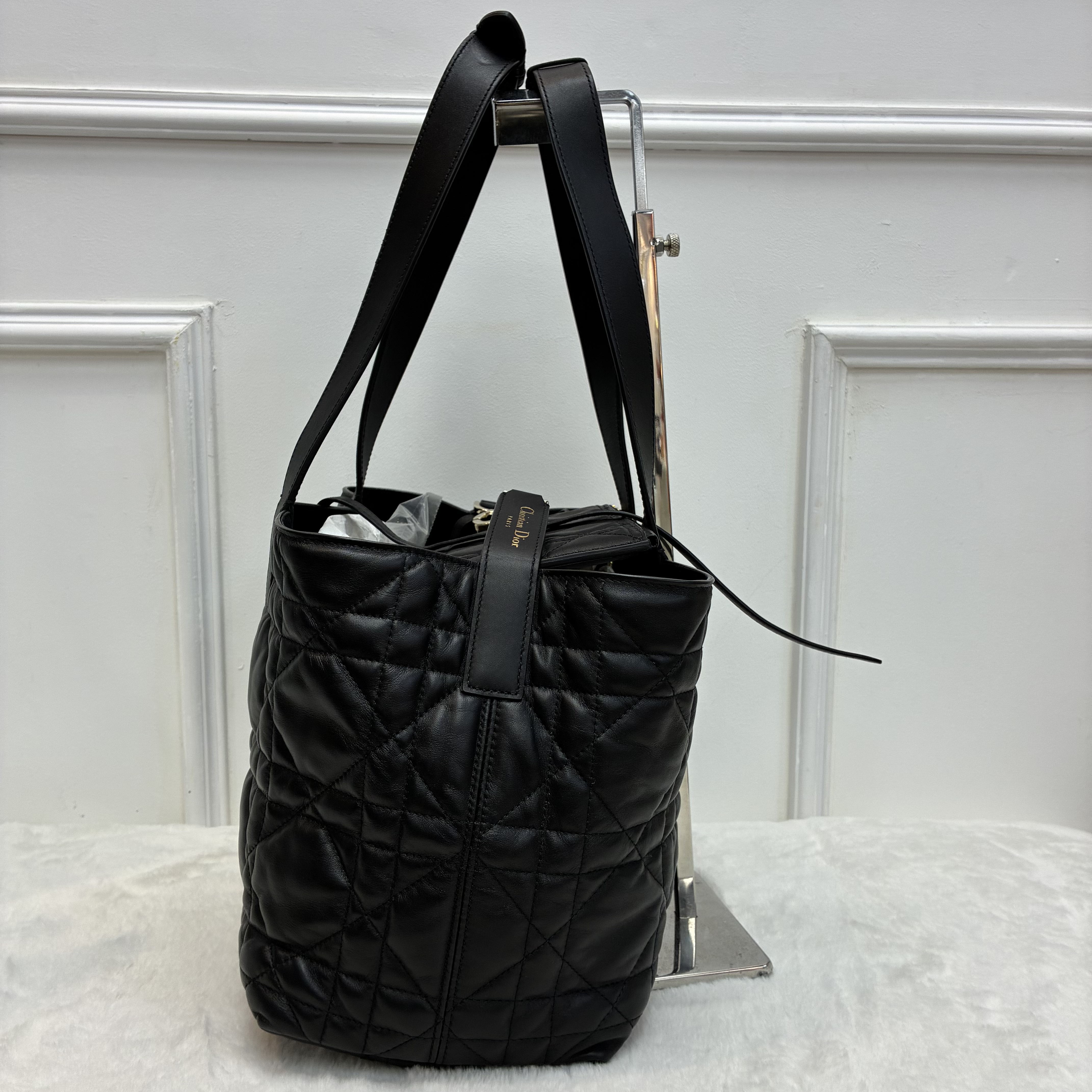 Dior Toujours 黑色土著包