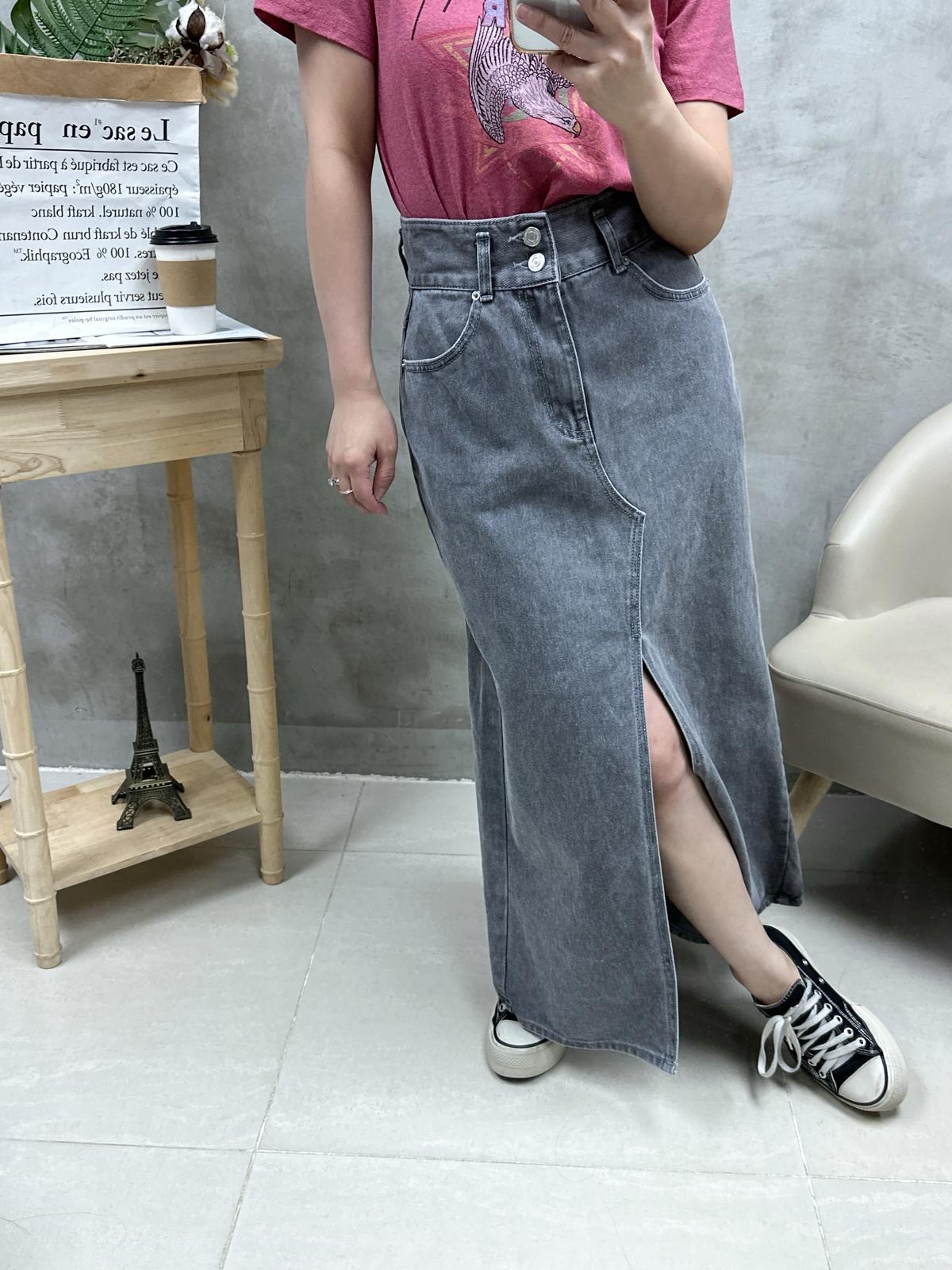 P11 洗水棉鷹Tee