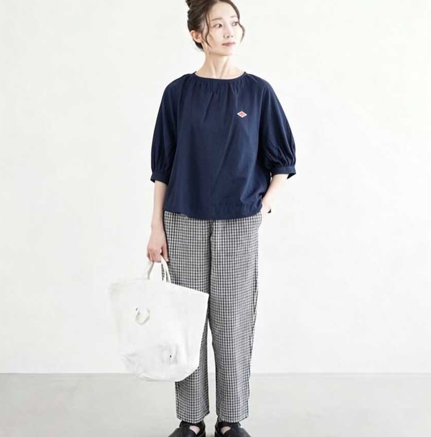 預訂 Danton 圓領泡袖上衣 [貨號26A1431]