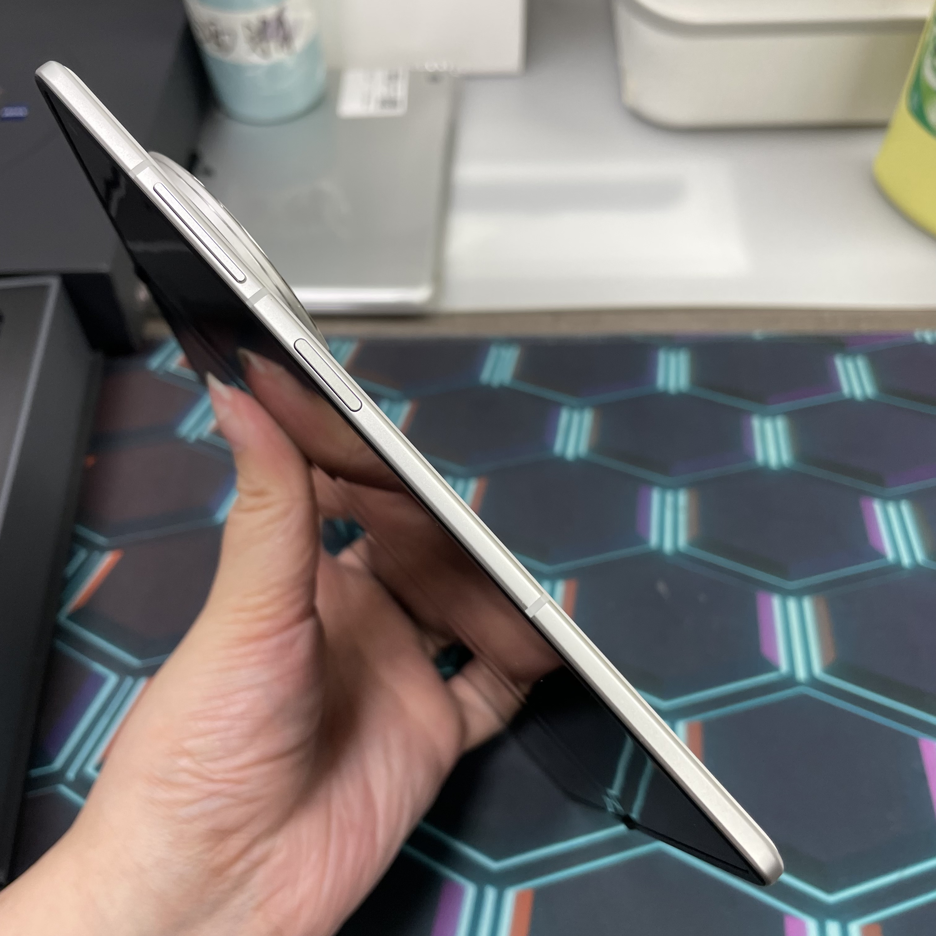 *7762 Vivo X Fold 5 完美機 16+512GB 白色 white