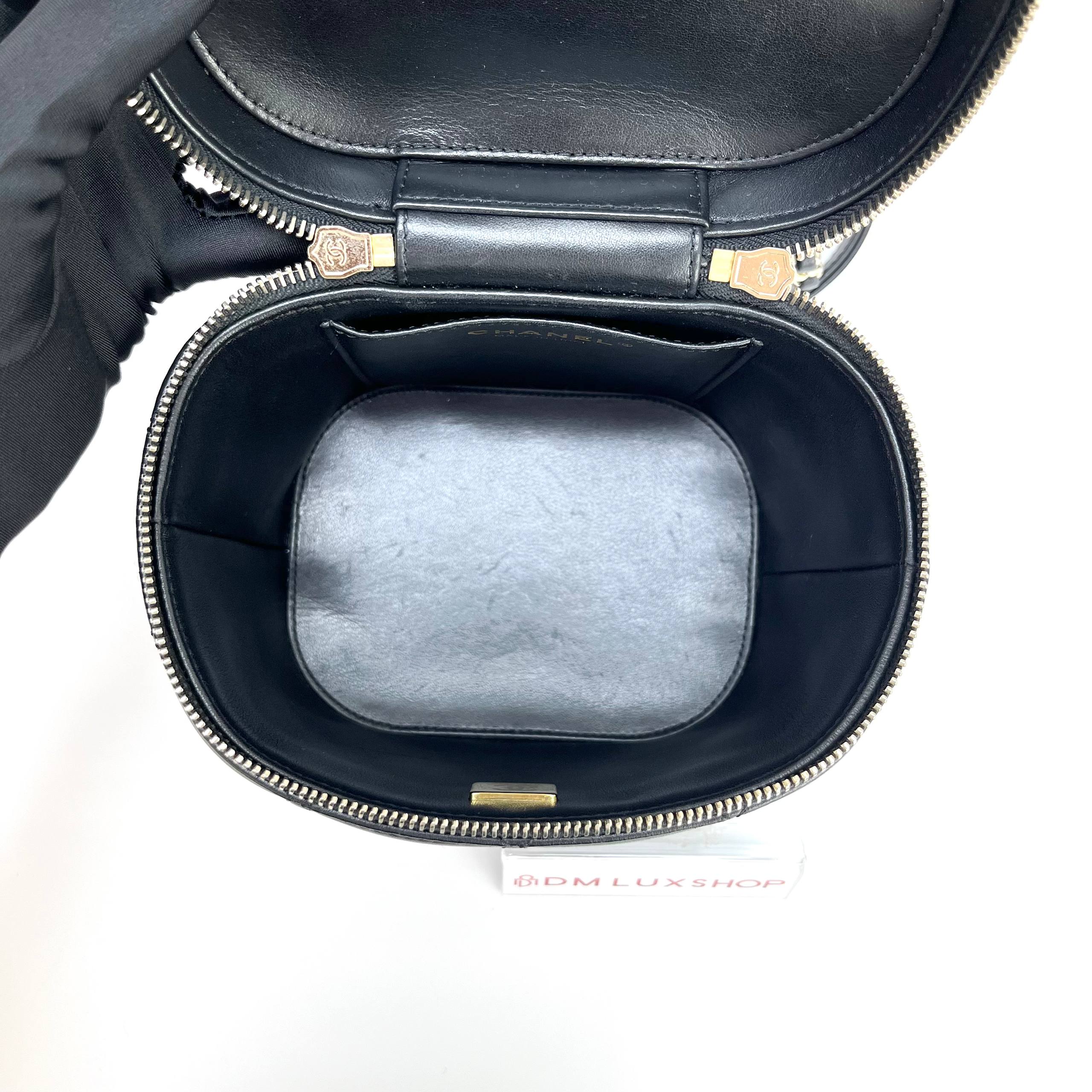 Chanel Trendy CC Vanity Case GHW (Microchip)