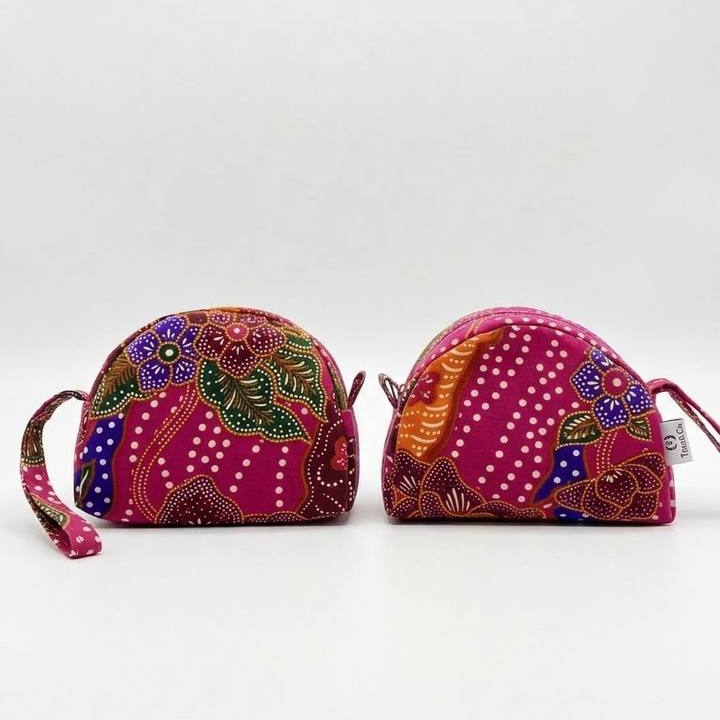 T020 - Batik Pouch 