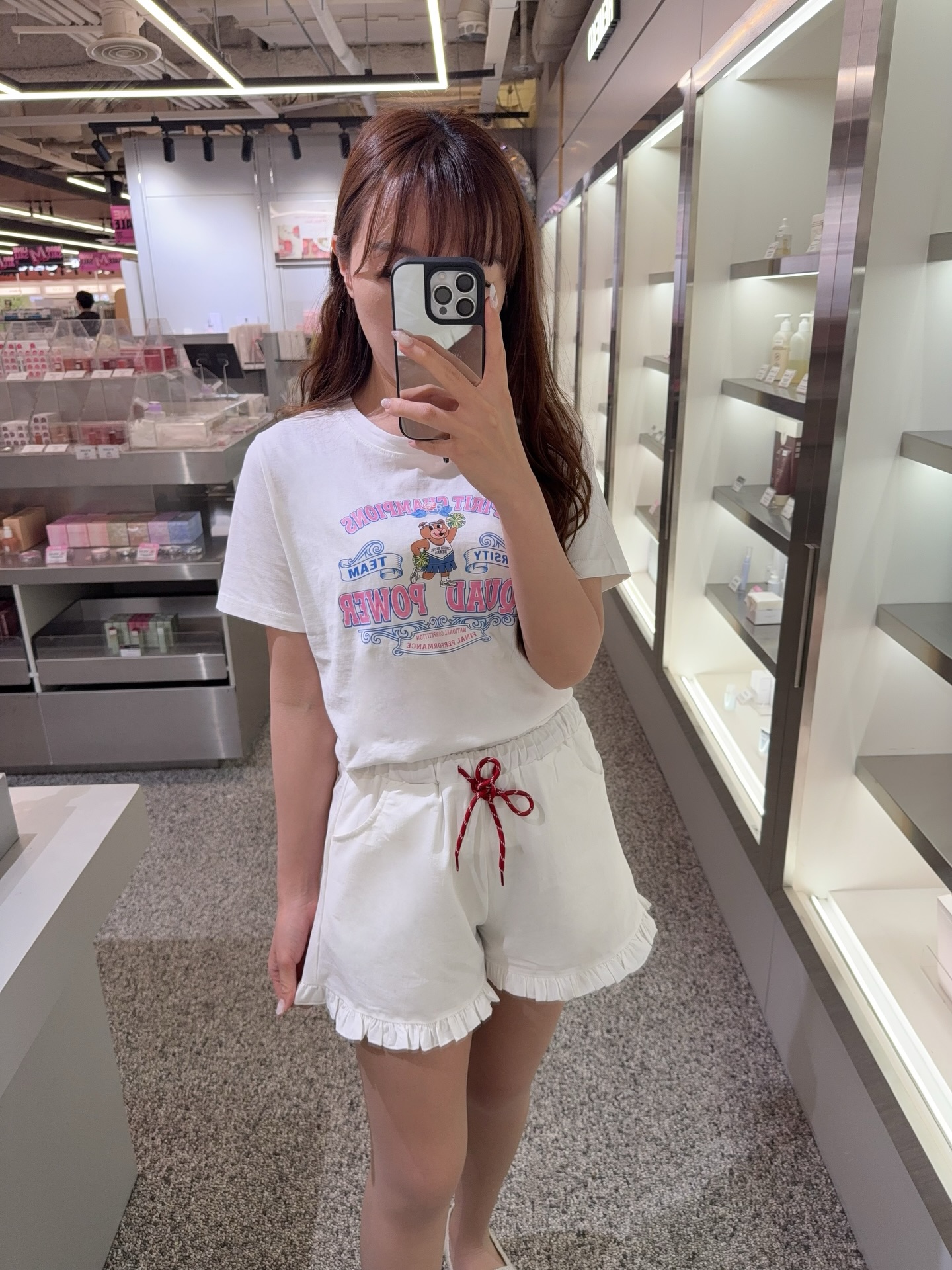 大推呢一set🩷褲子是橡筋腰版型超顯瘦大pat pat的女生也可以顯瘦上衣也超級推介著起心情也好d🩷