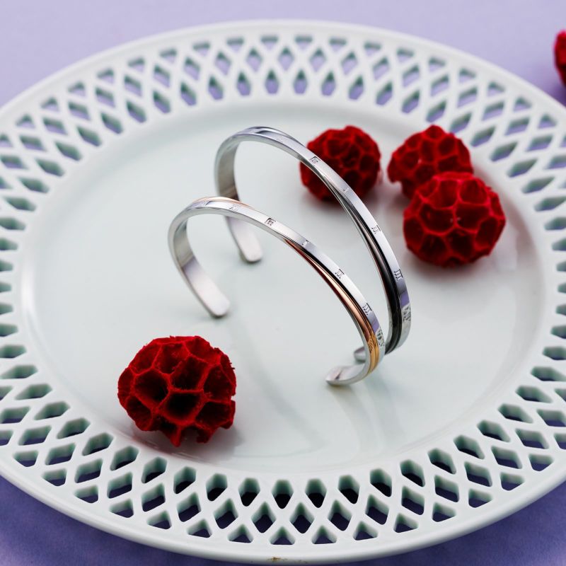 📦訂購 日本限定 White Clover 手鐲 (一對)