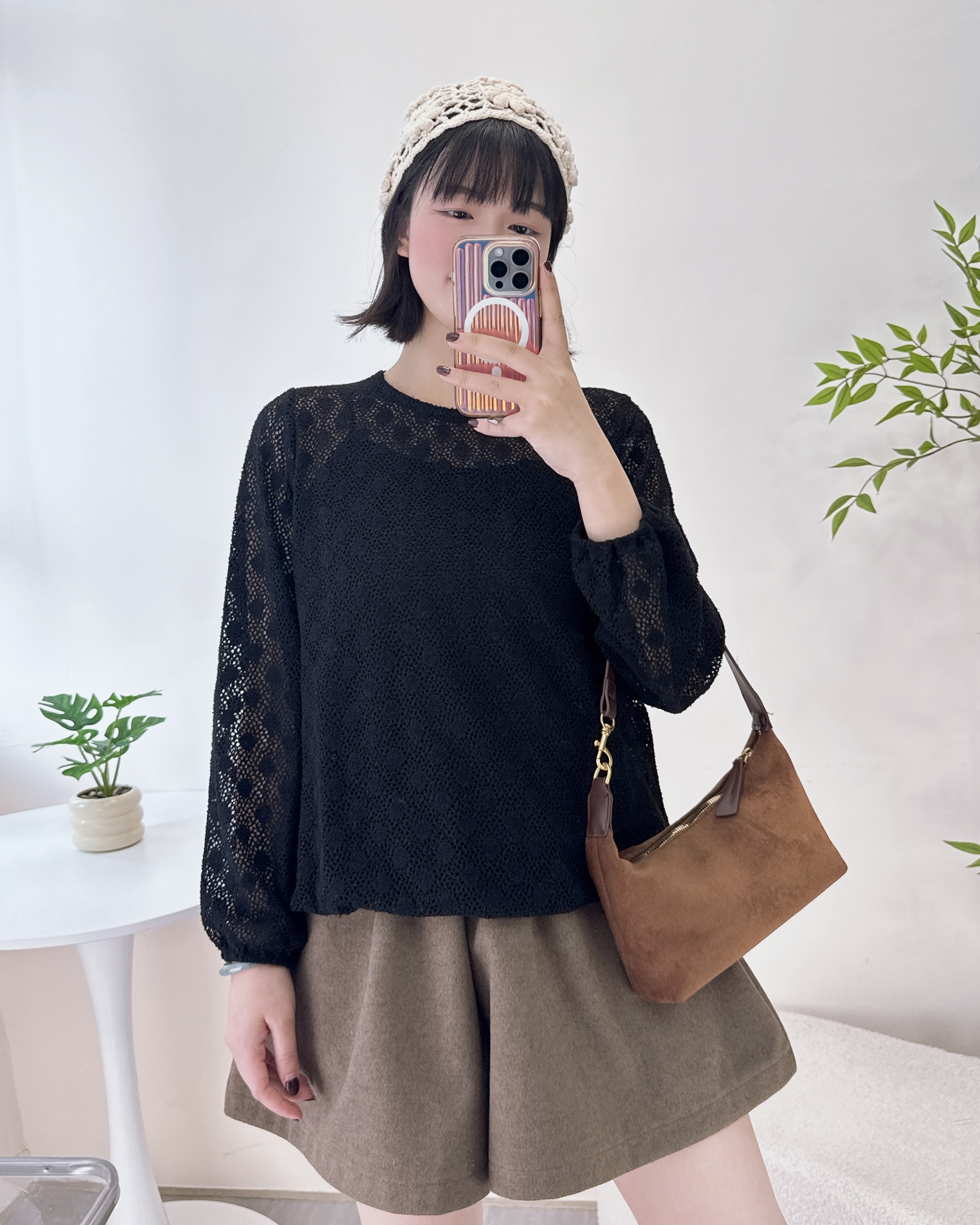 斯文通花連打底上衣 