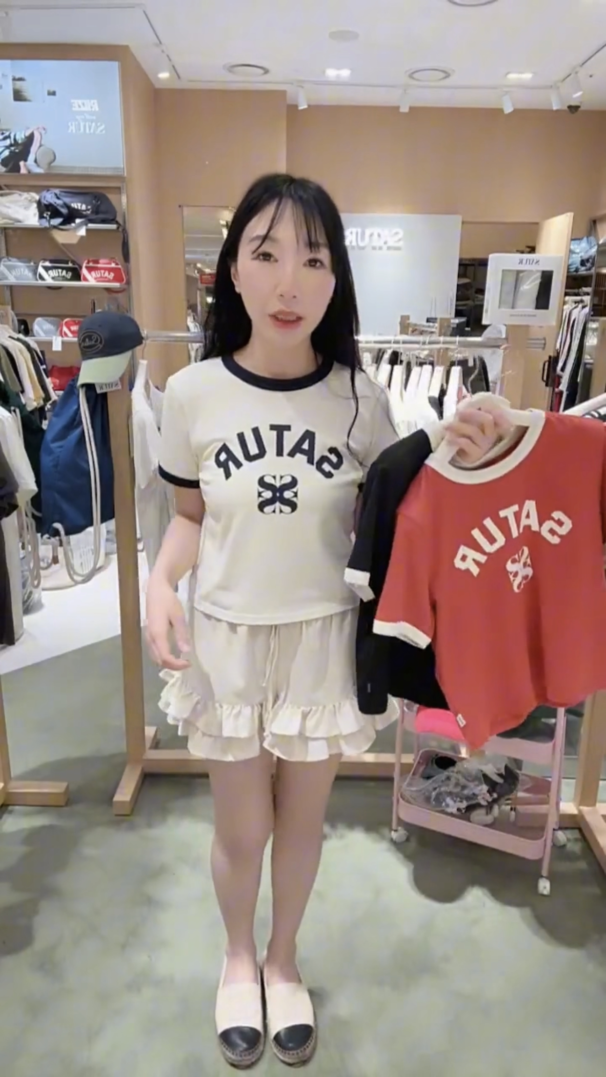 韓國人氣品牌Satur#ff3644
