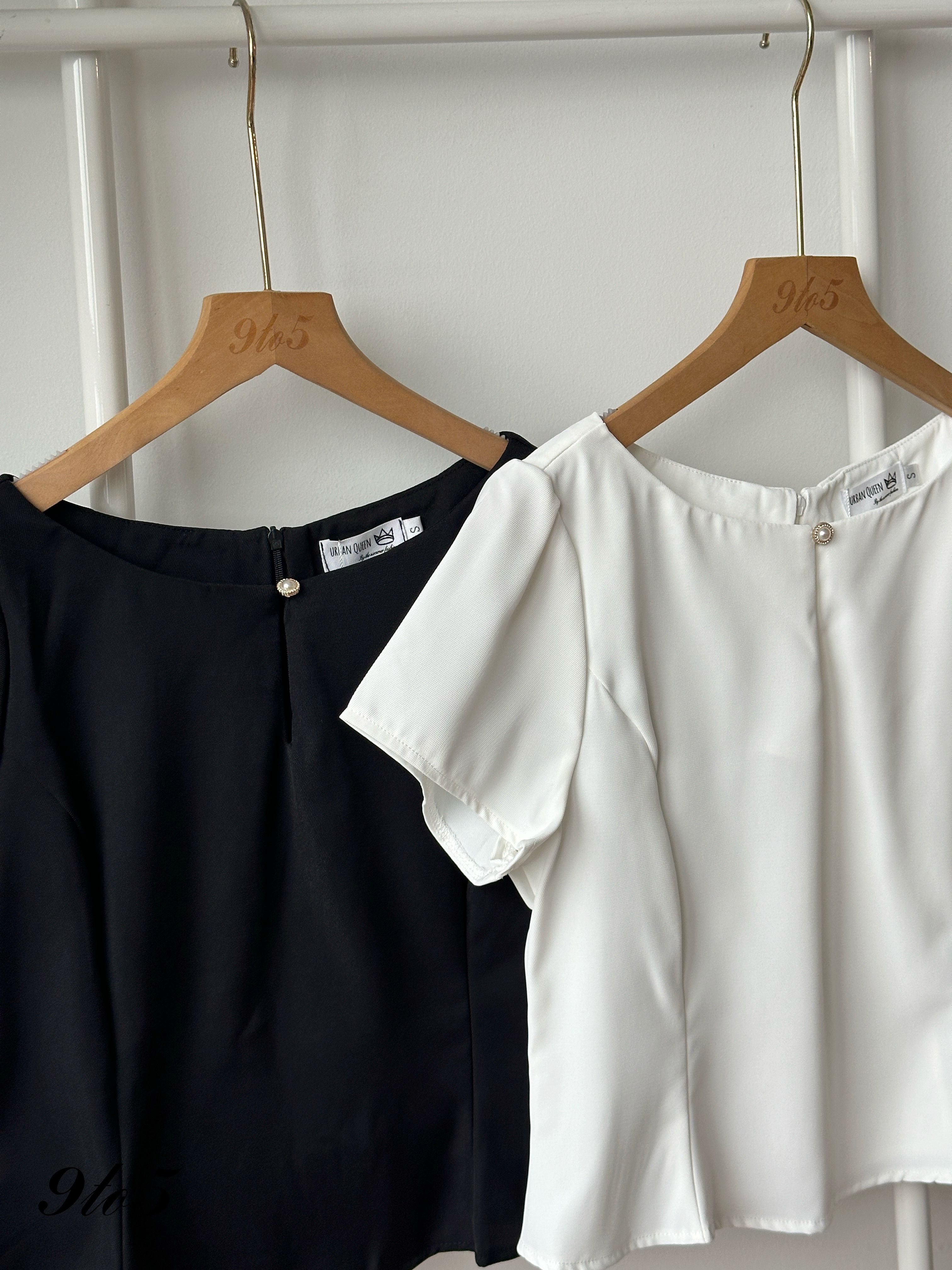 T4403 Puff Sleeve Blouse - 3 Colors 