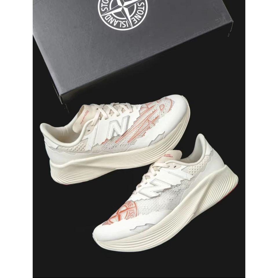 Stone-Island-x-New-Balance-FuelCell-RC-E | DS