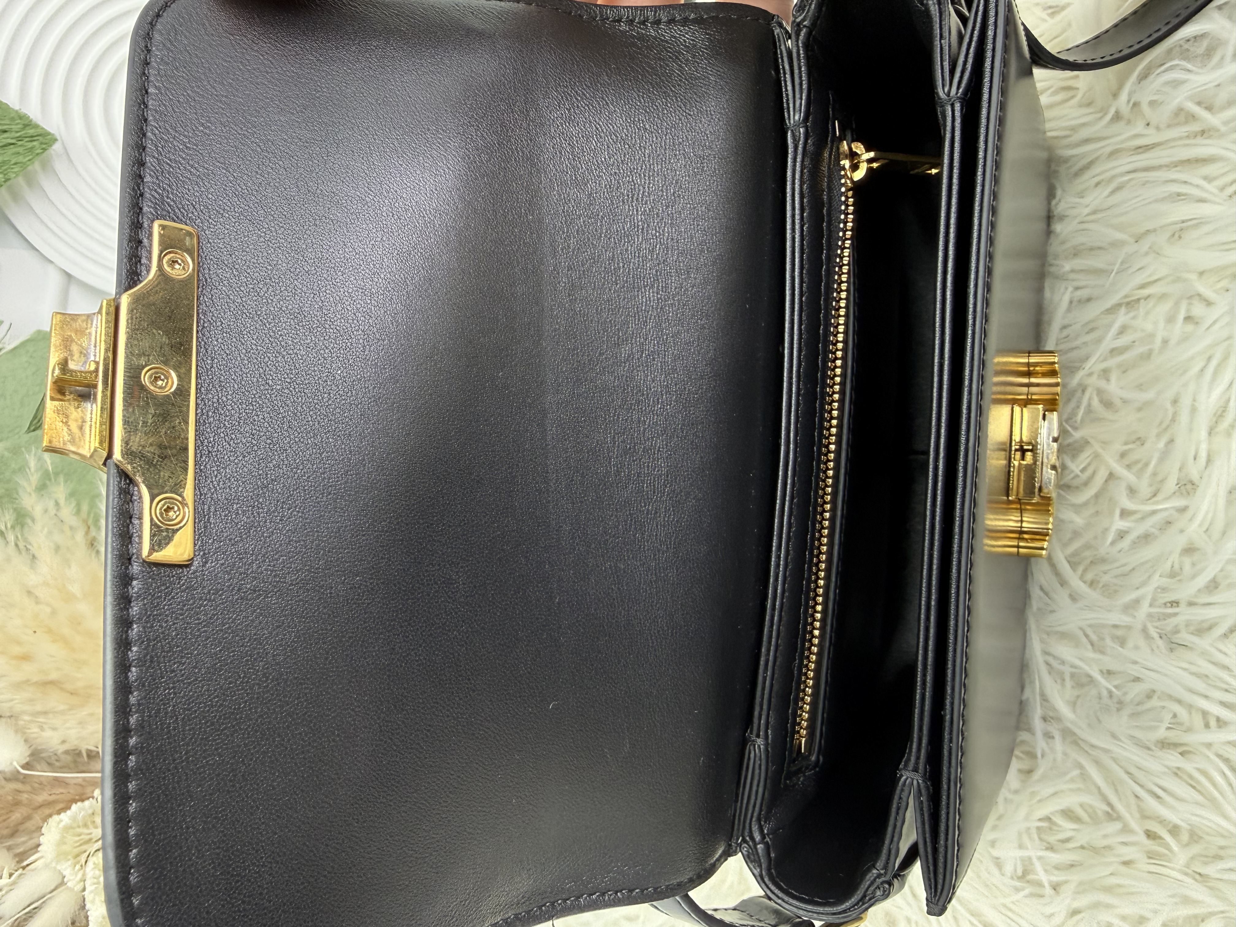 Celine 🖤黑色 Triomphe包 有單🖤