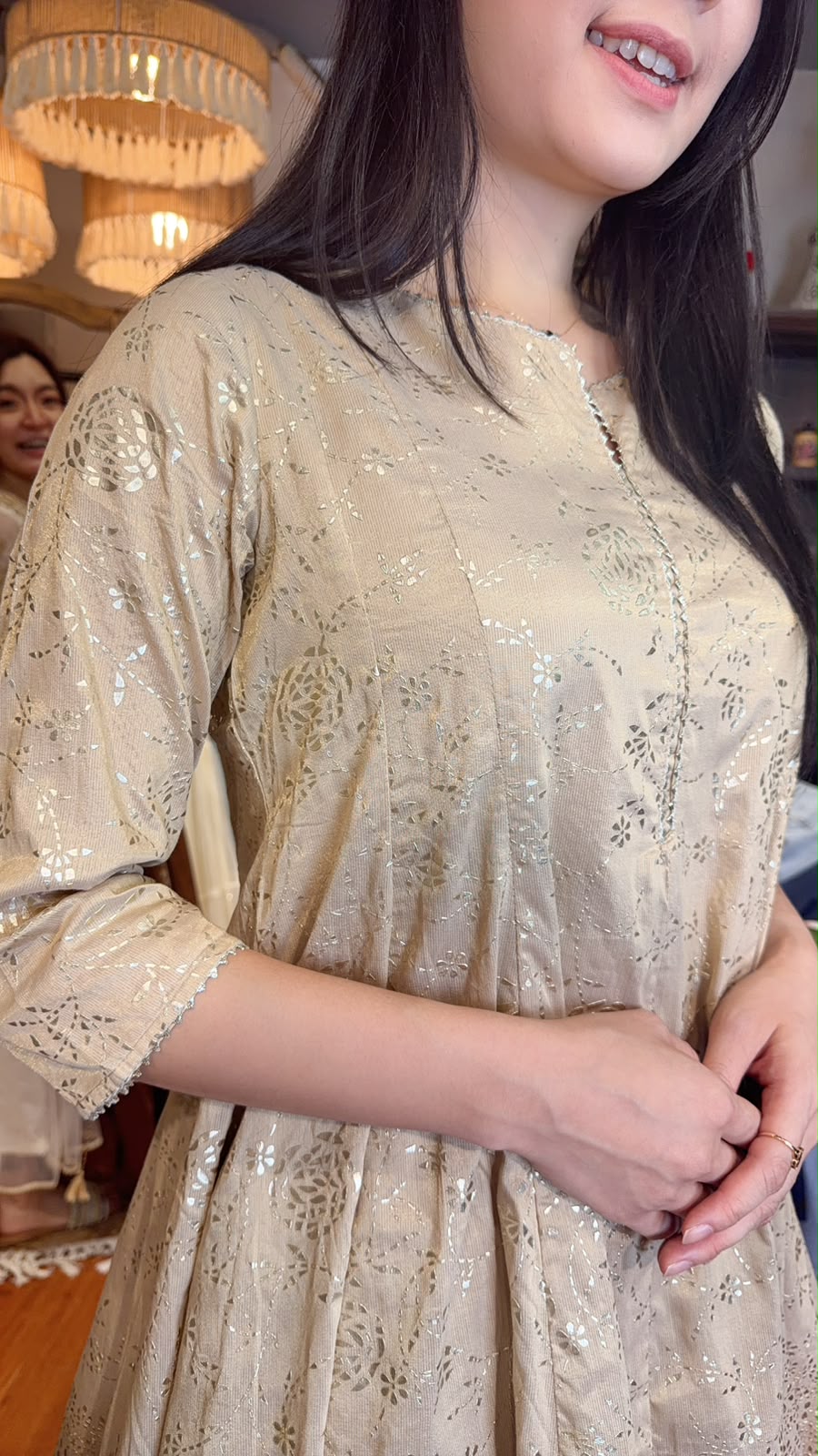 3525 Light Brown Golden Stampling Long Top