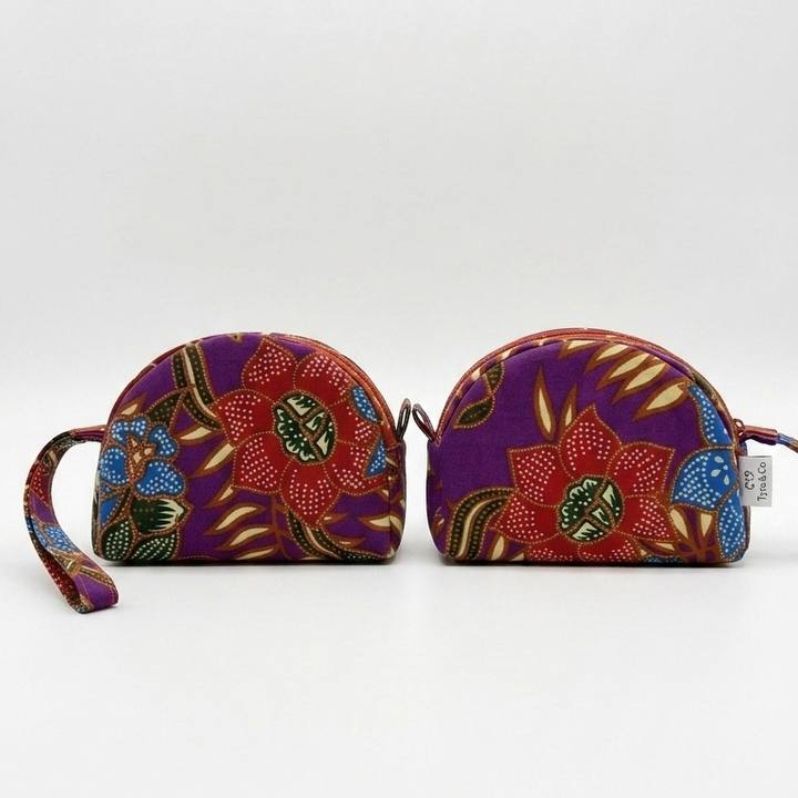 T020 - Batik Pouch 