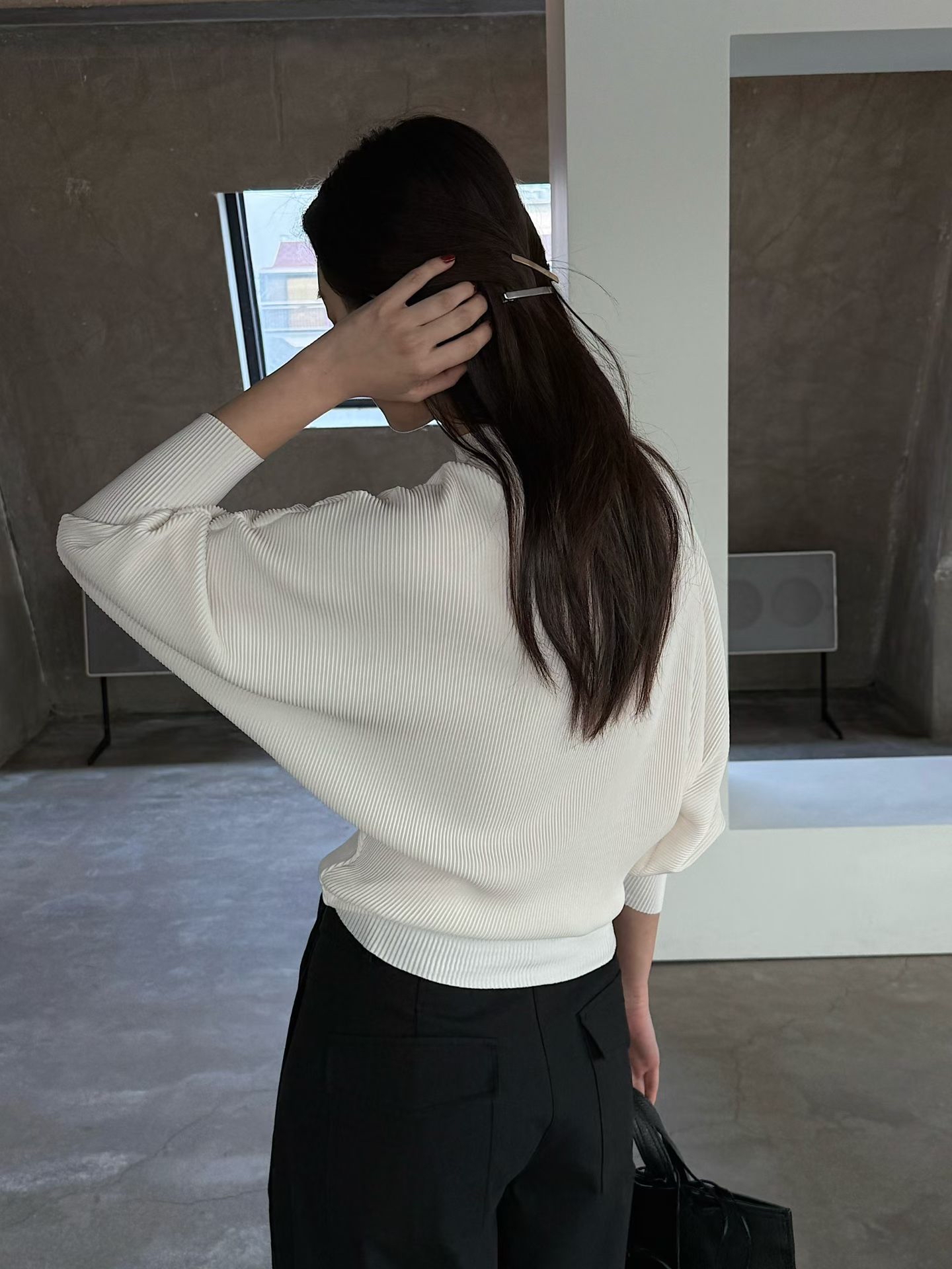 Elegant dolman sleeve ribbed top