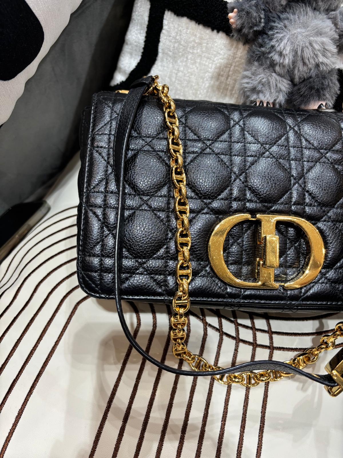 Dior Caro Medium Calfskin 黑金 100%Authentic, 95%New ✅Dust bag 