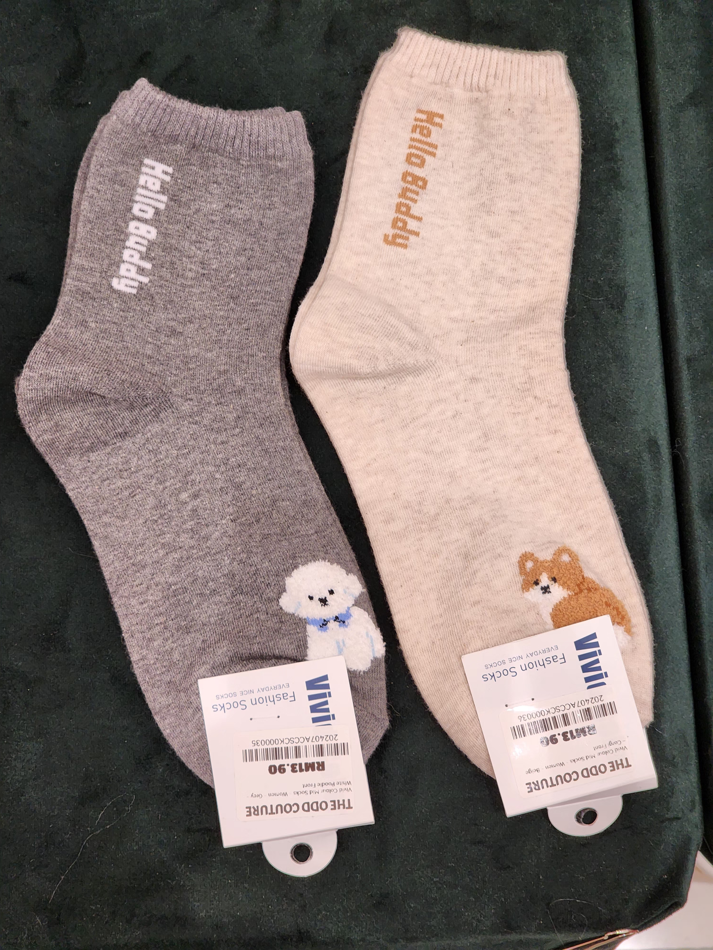 Vivid Colour Mid Socks