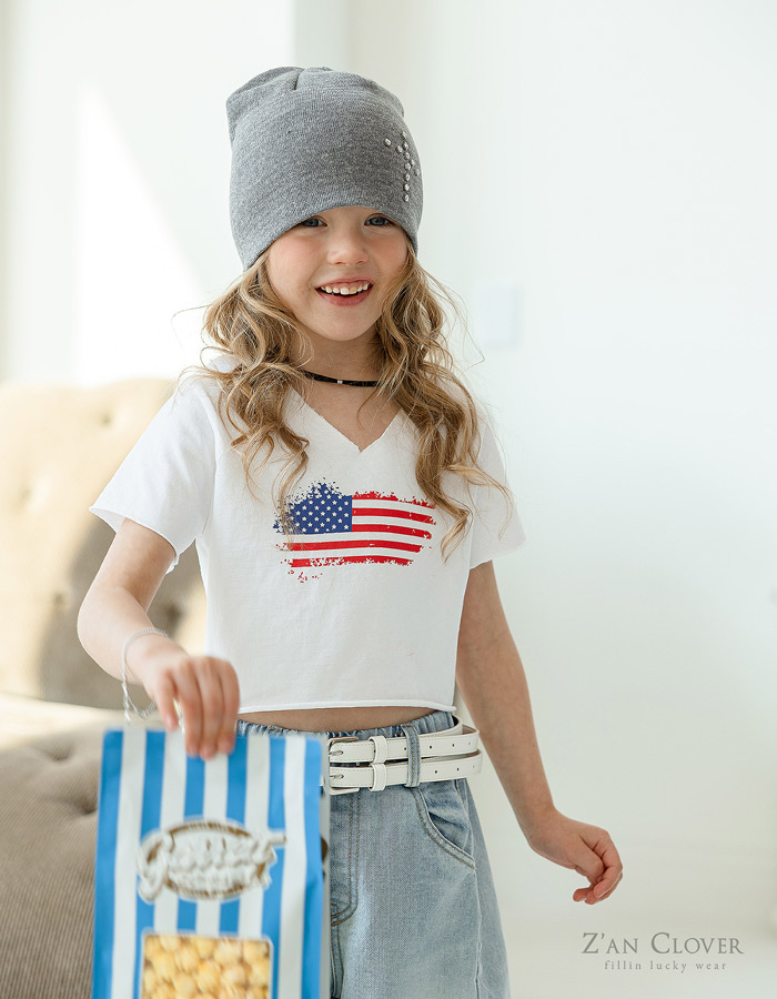 🇰🇷ZAN CLOVER tee