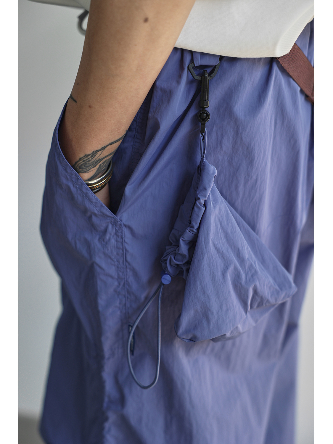 成人超快乾褲長褲$118條，2條起$108條。