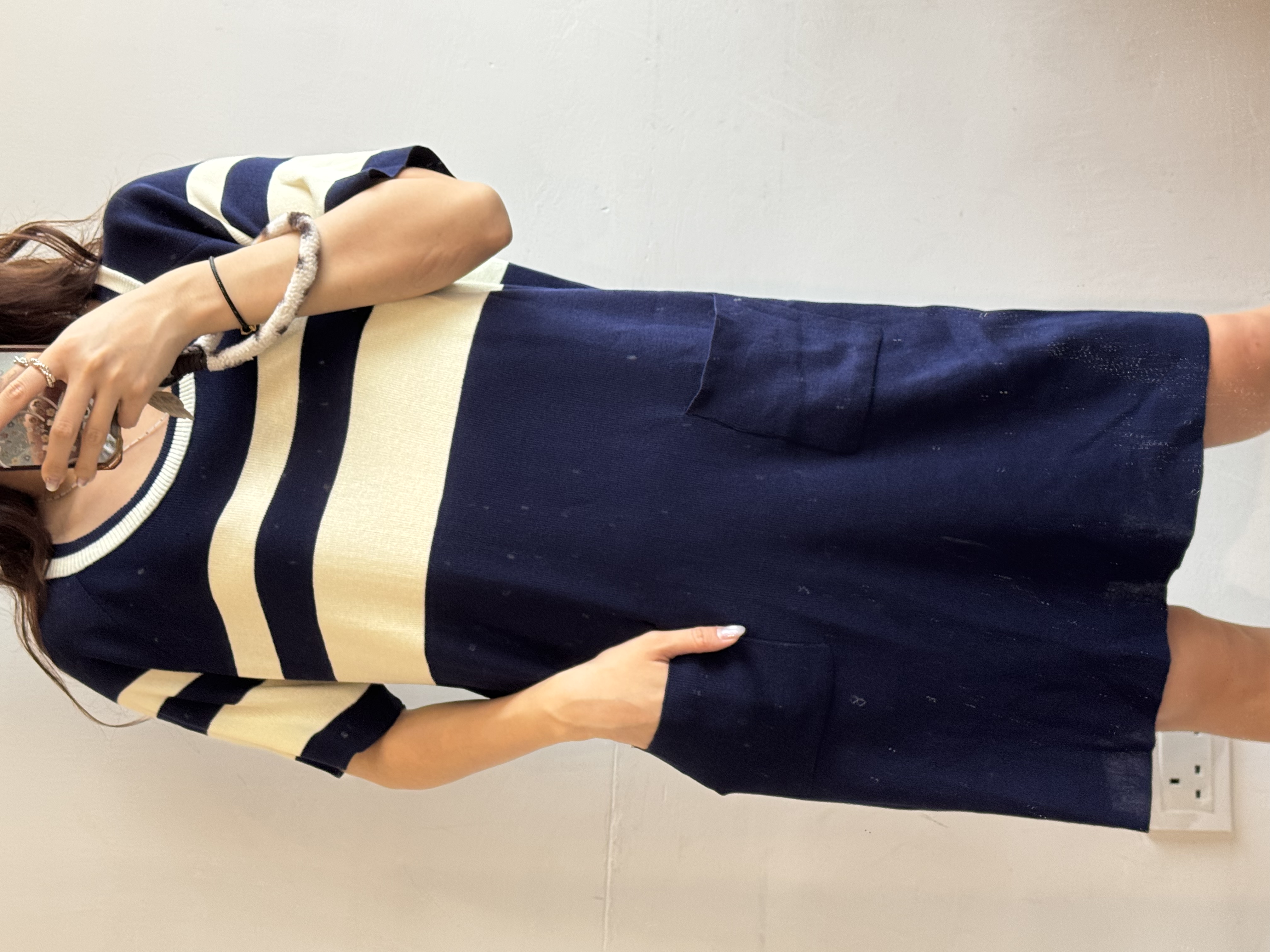 特價 針織前2袋連身裙