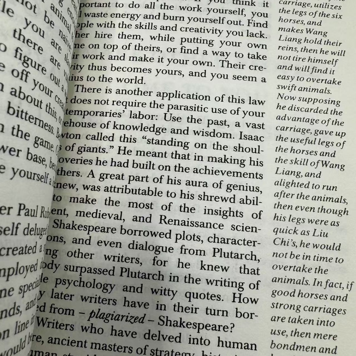 The Concise 48 Laws Of Power by Robert Greene | A63