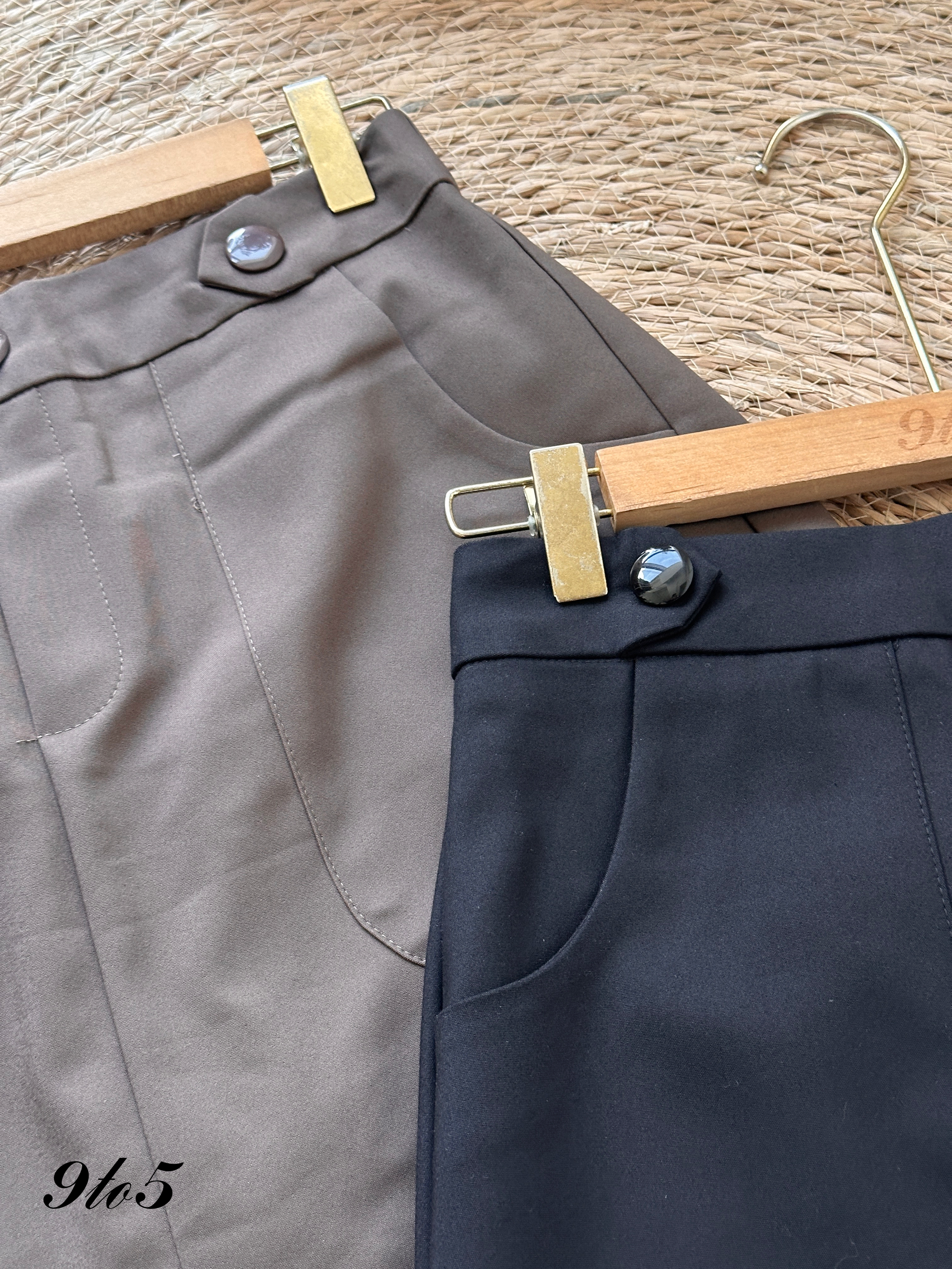 S1893 A Line Short Skirt - Black & Brown